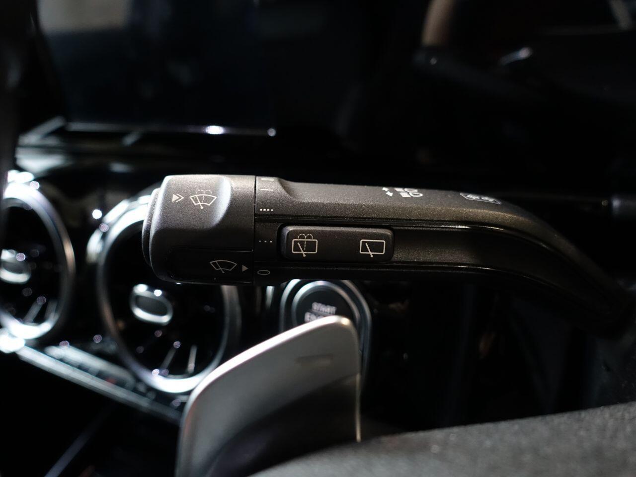 Mercedes-benz GLA - Image 21