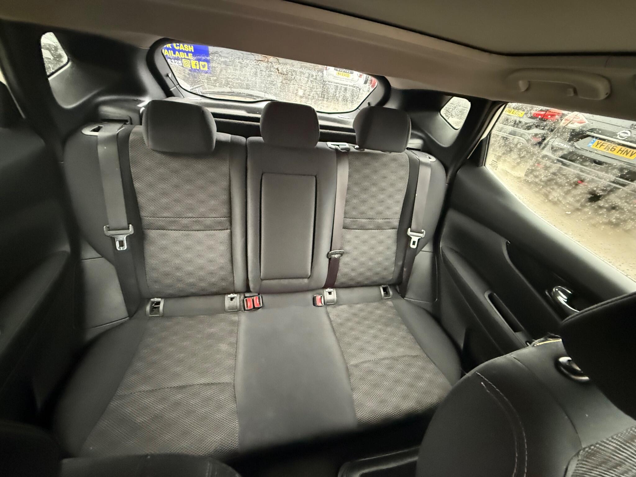 Nissan Qashqai - Image 9