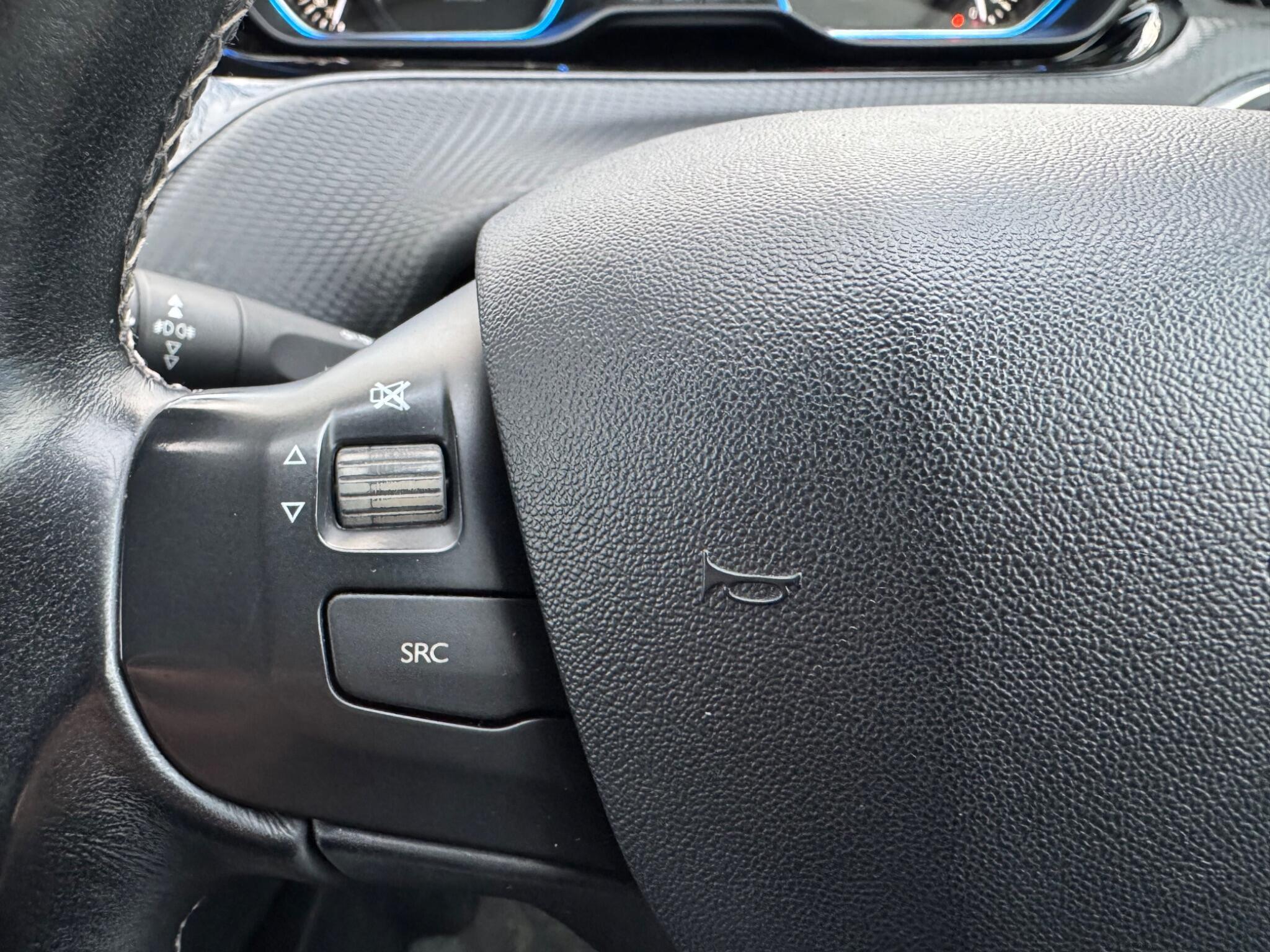 Peugeot 2008 - Image 34