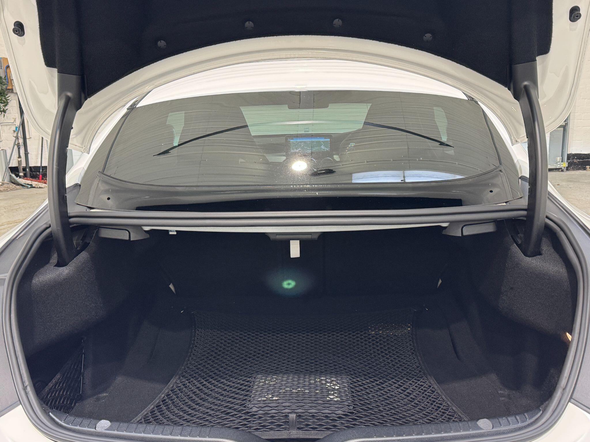 Mercedes C Class - Image 49