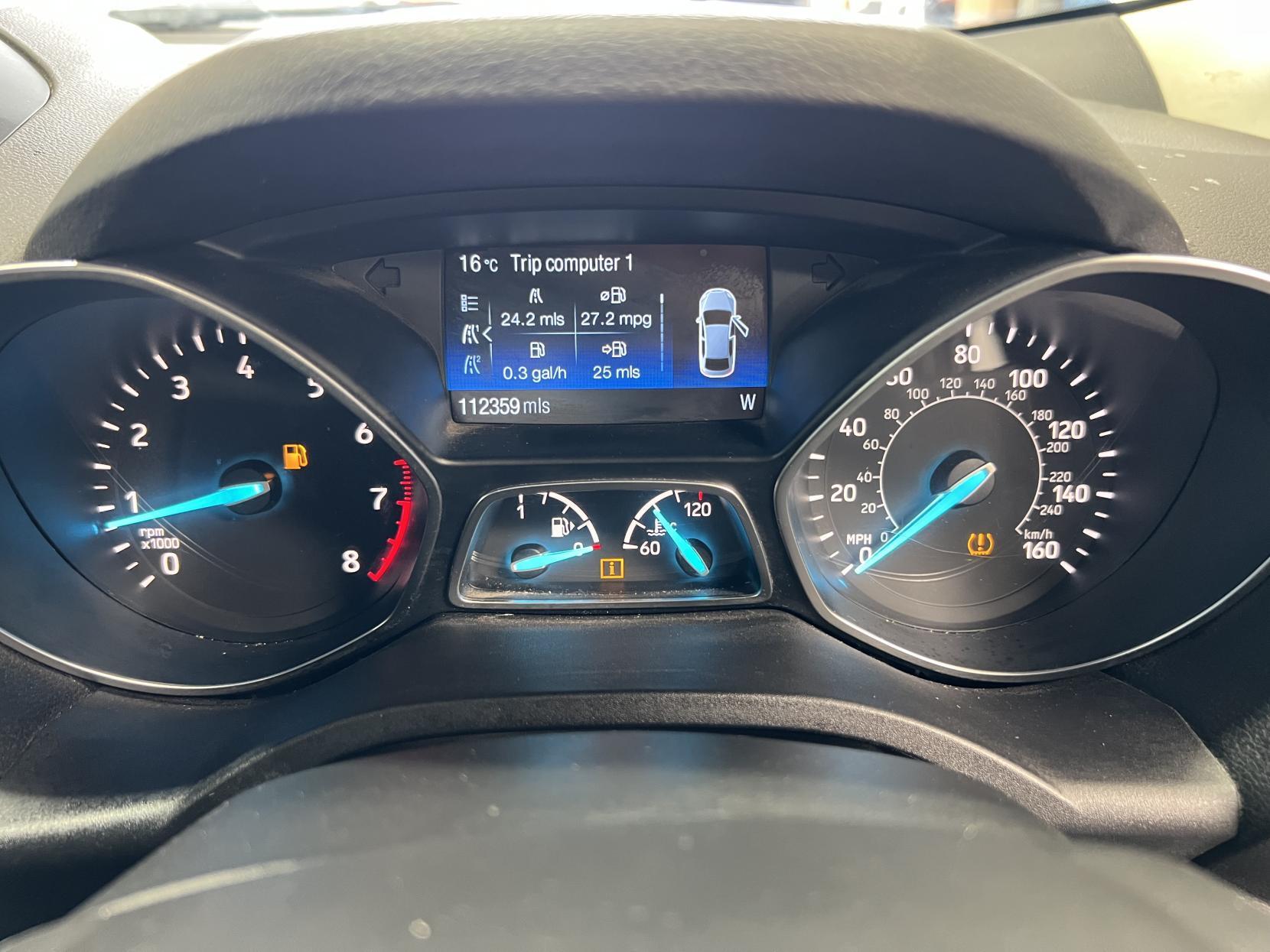 Ford Kuga - Image 20