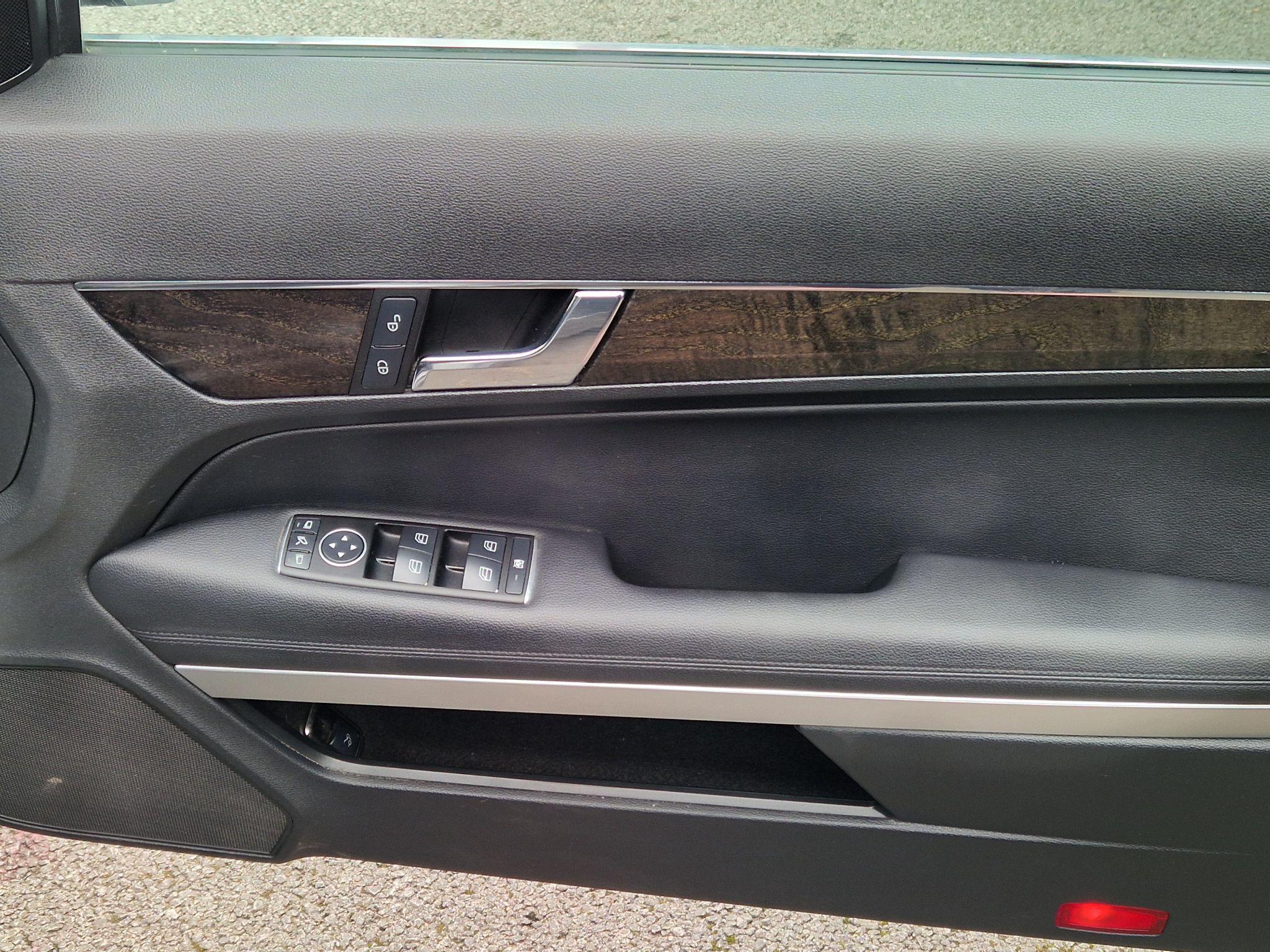 Mercedes E Class - Image 35