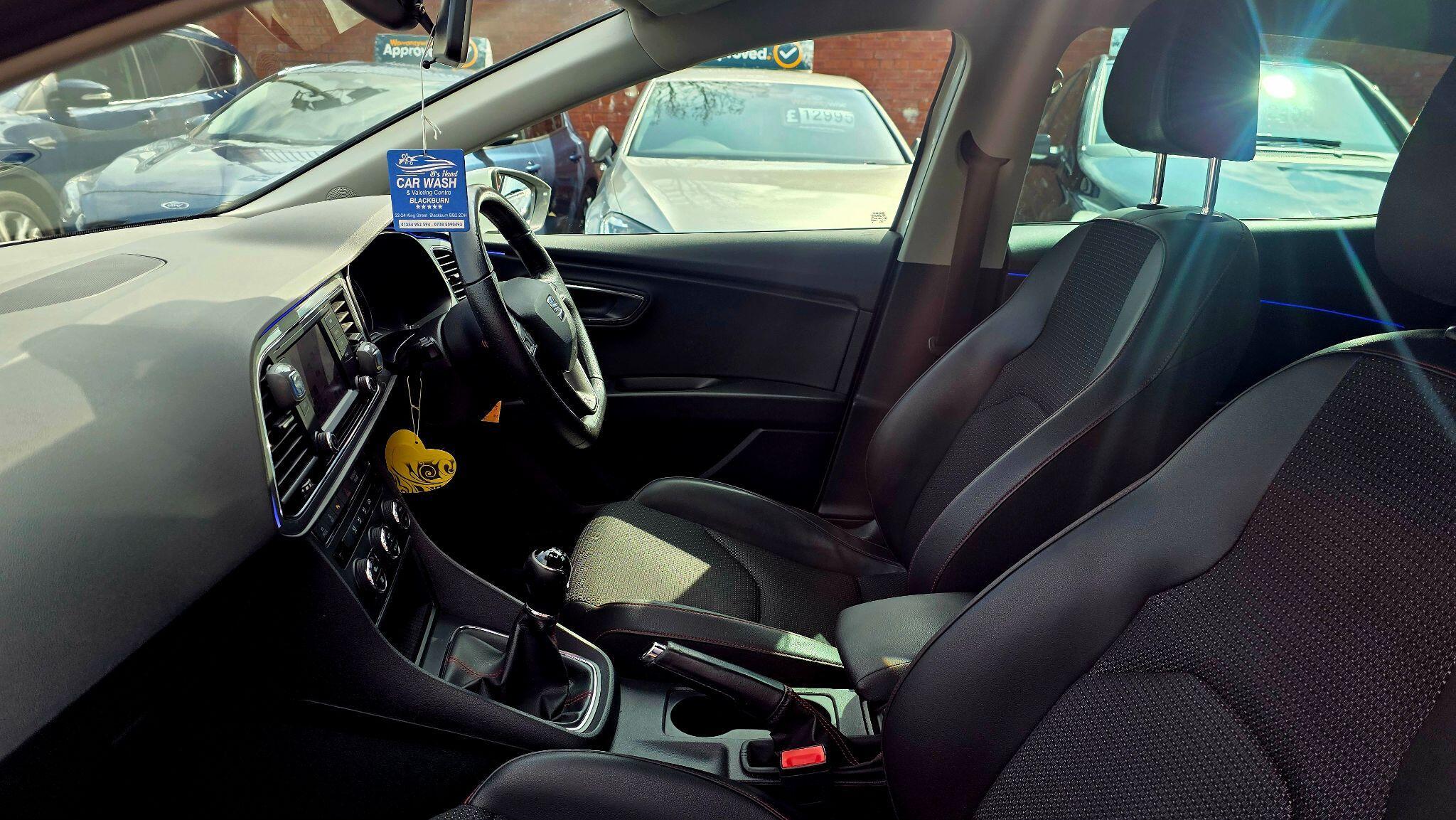 SEAT Leon - Image 14