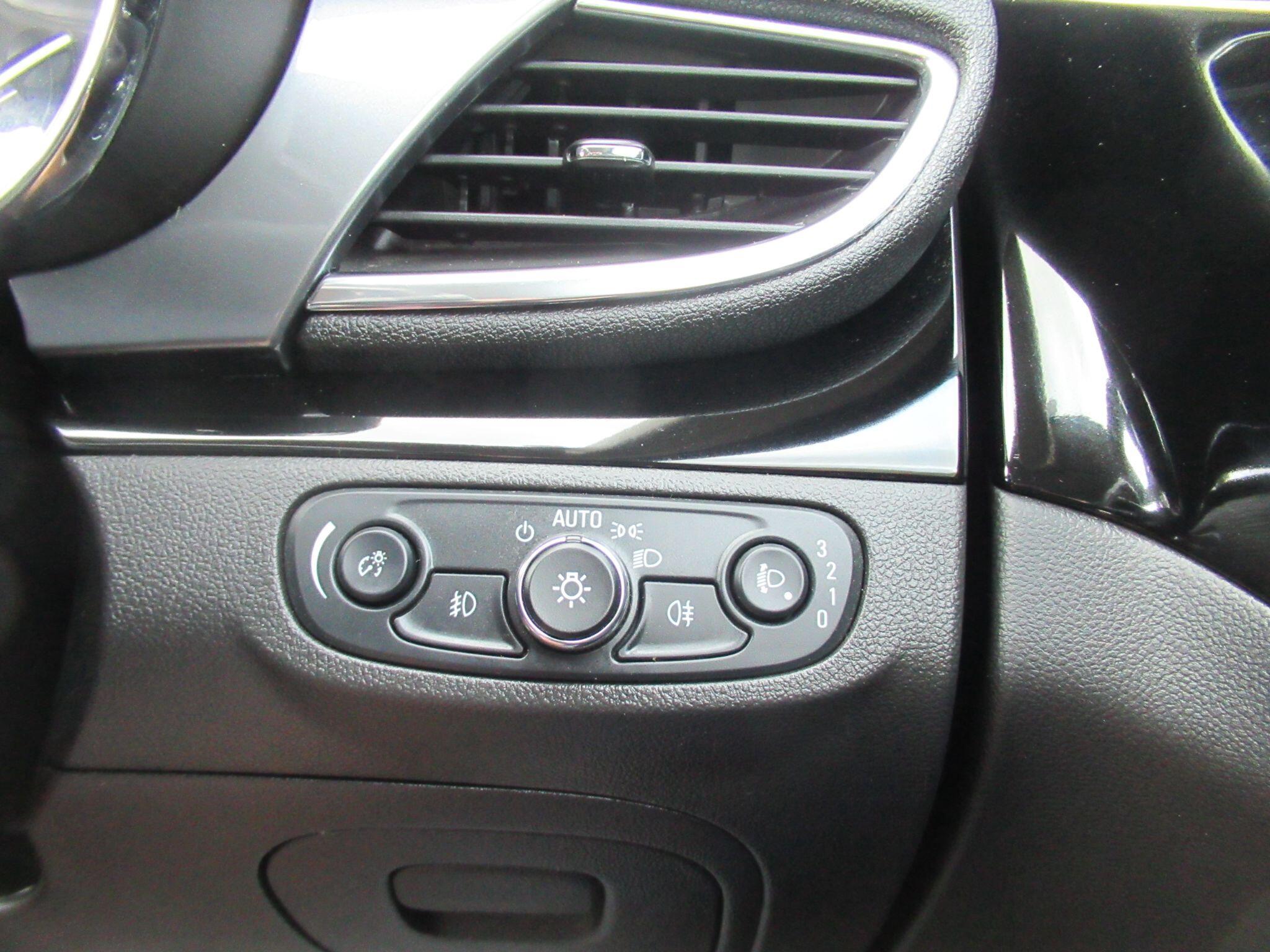 Vauxhall Mokka X - Image 19