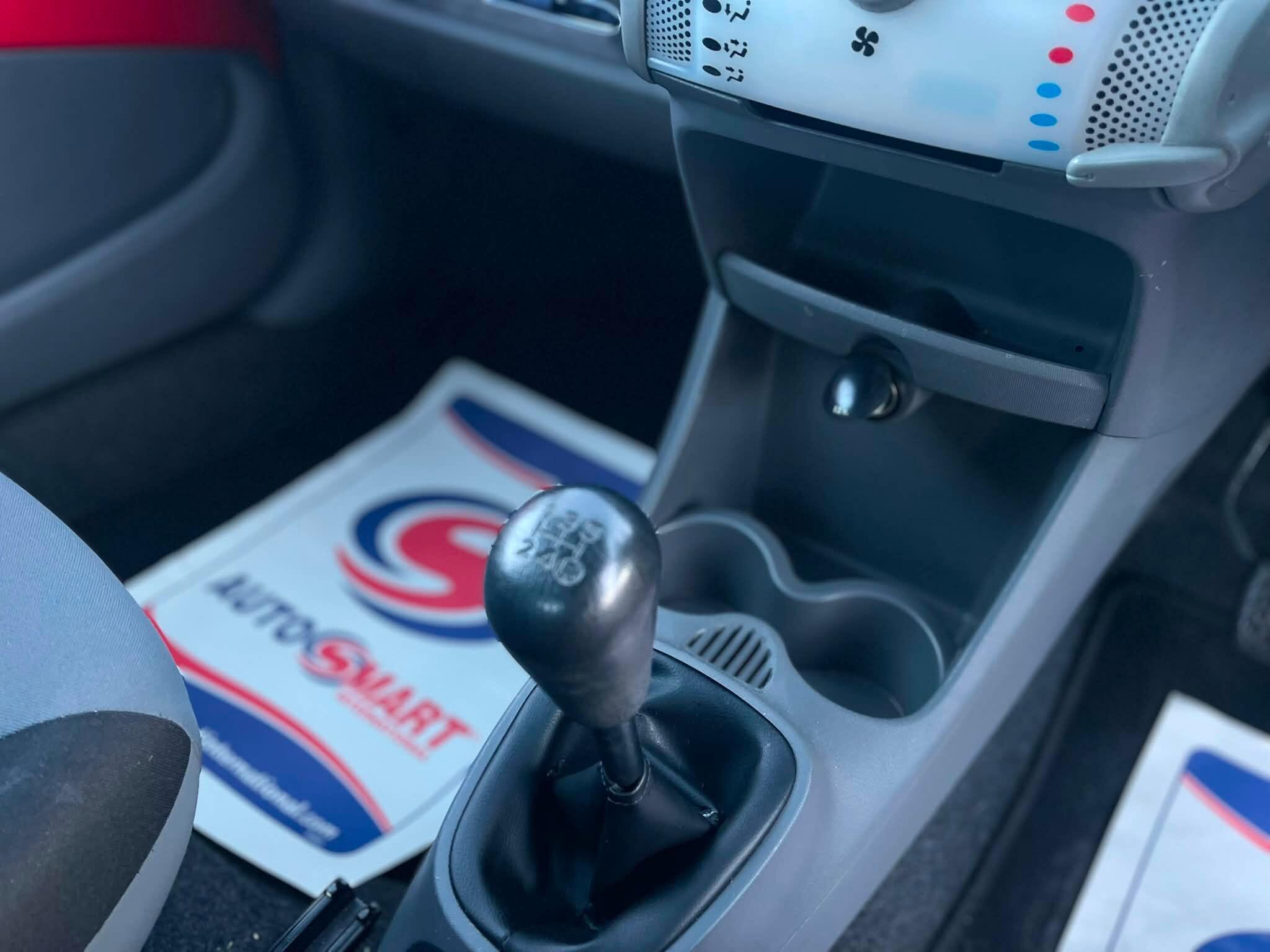 Peugeot 107 - Image 19