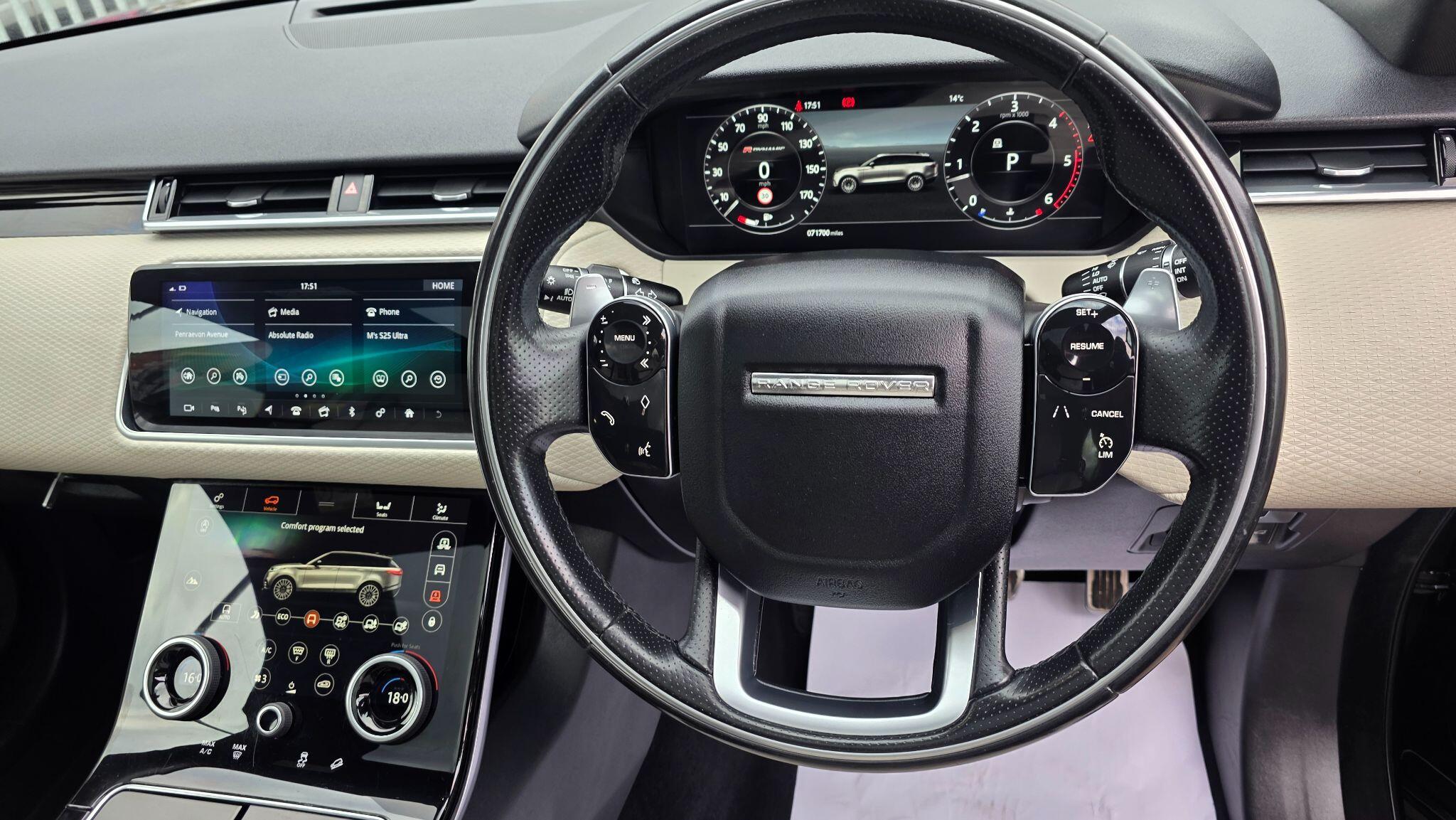 Land Rover Range Rover Velar - Image 29