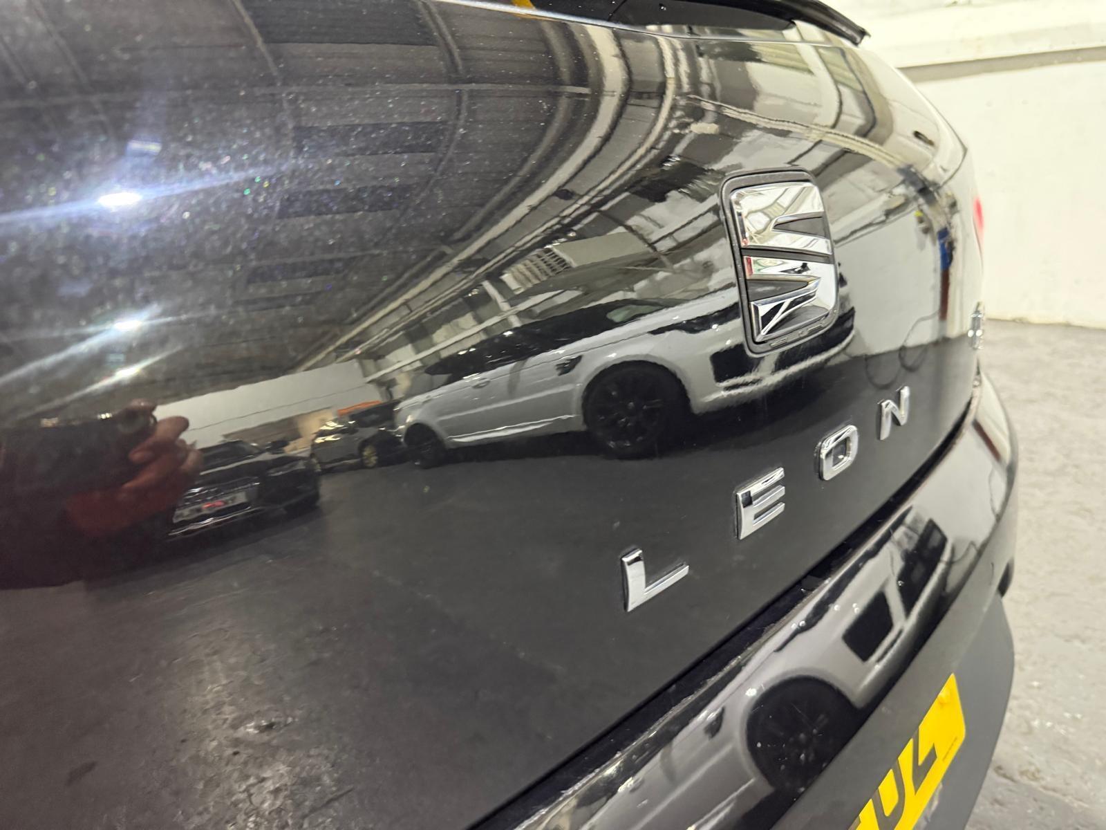 SEAT Leon - Image 17