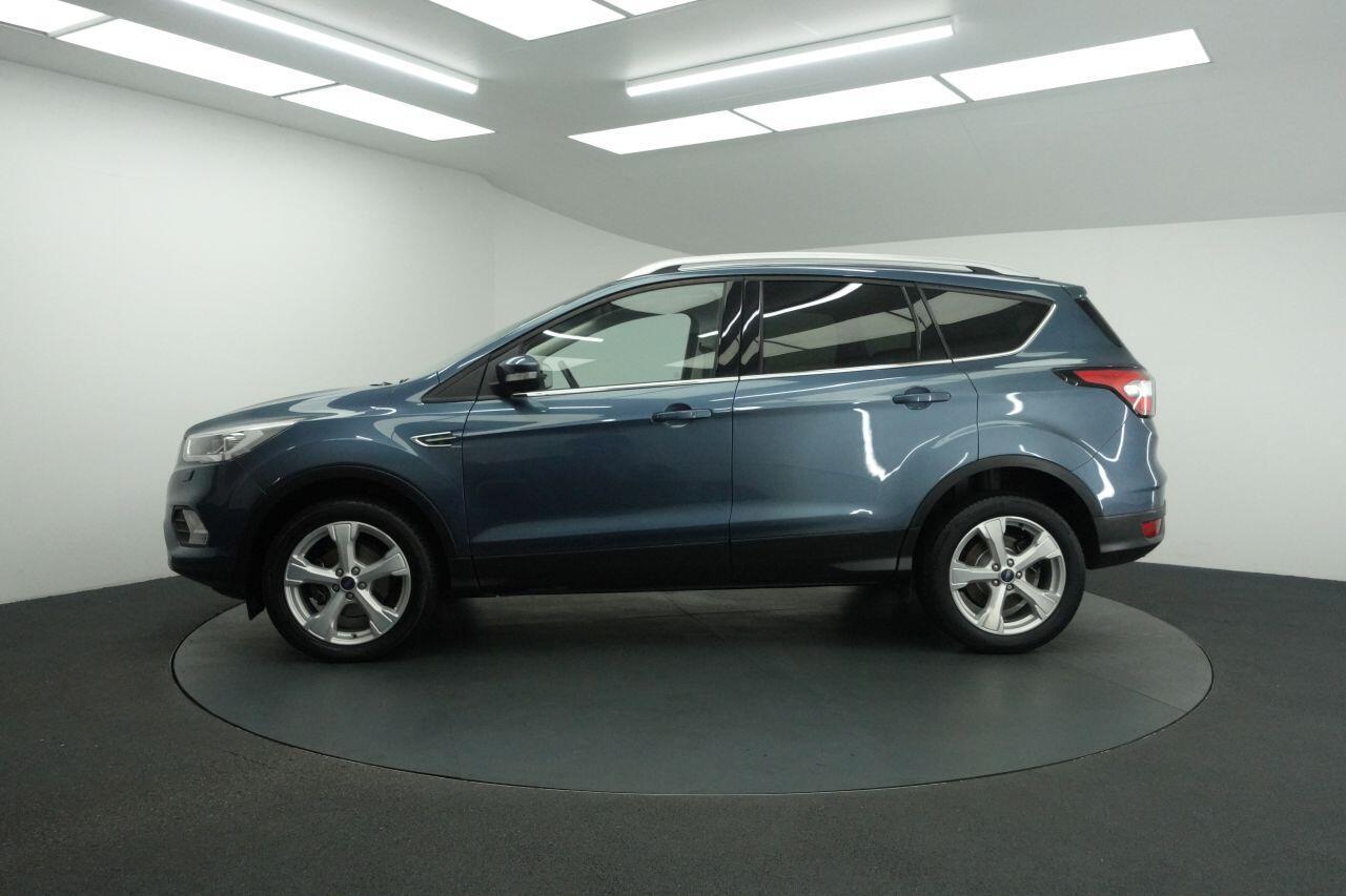 Ford Kuga - Image 8