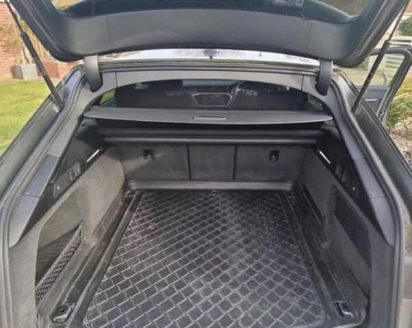 Audi A6 Avant - Image 14