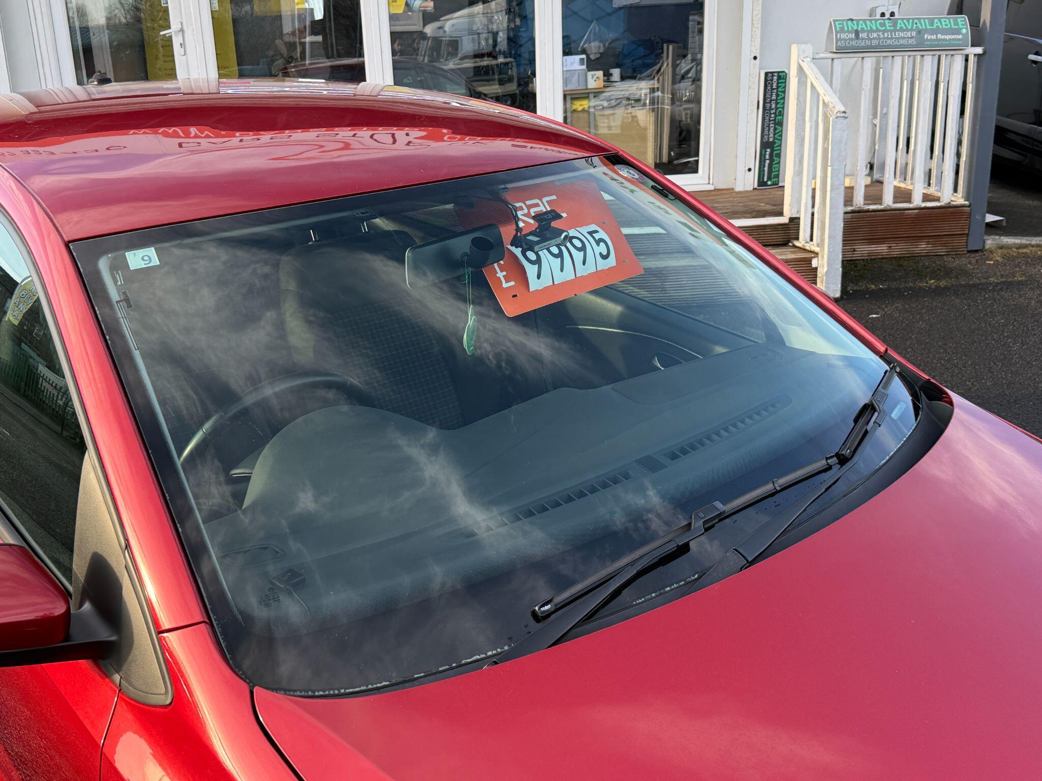 Volkswagen Polo - Image 14