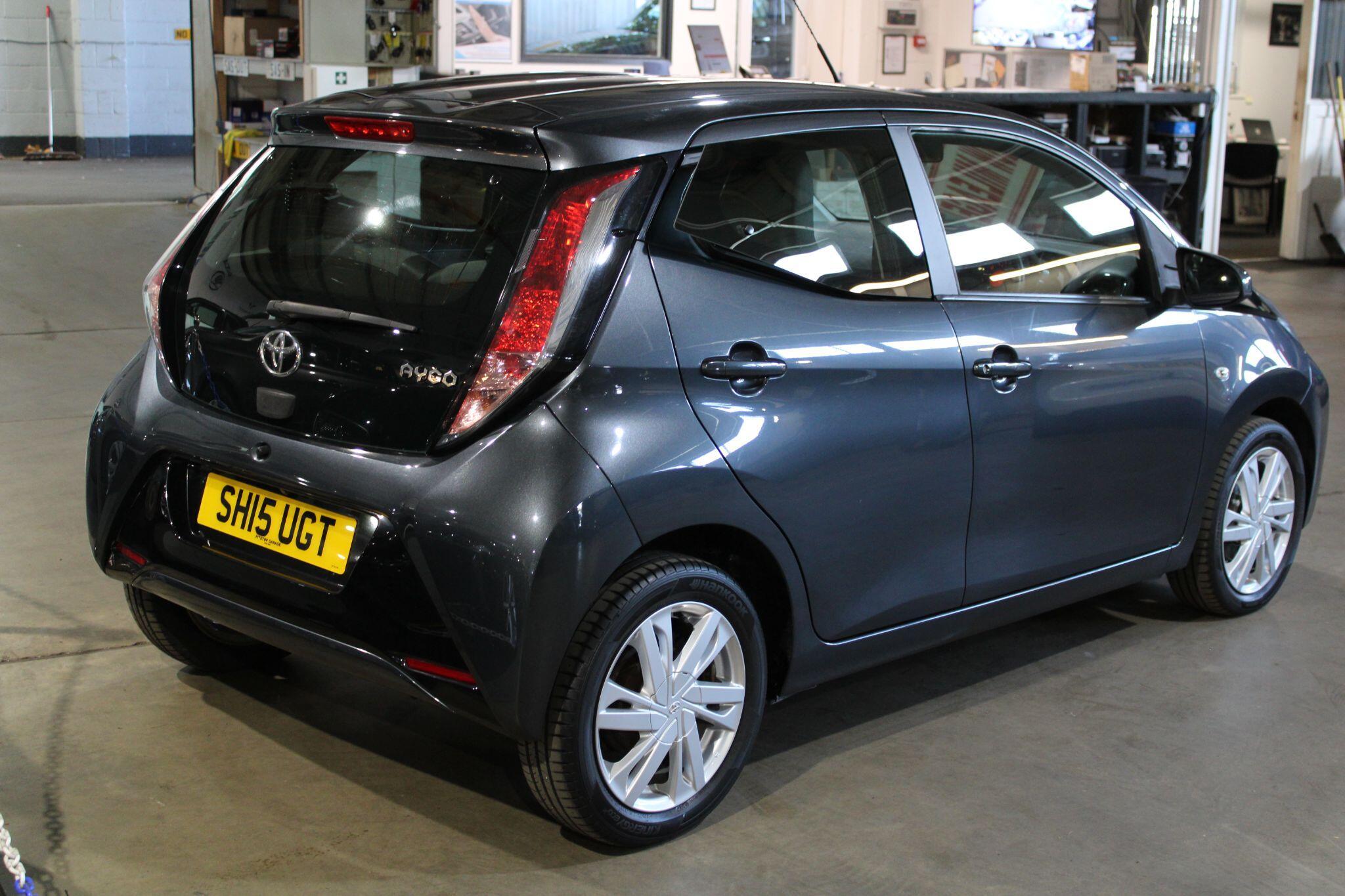 Toyota Aygo - Image 12