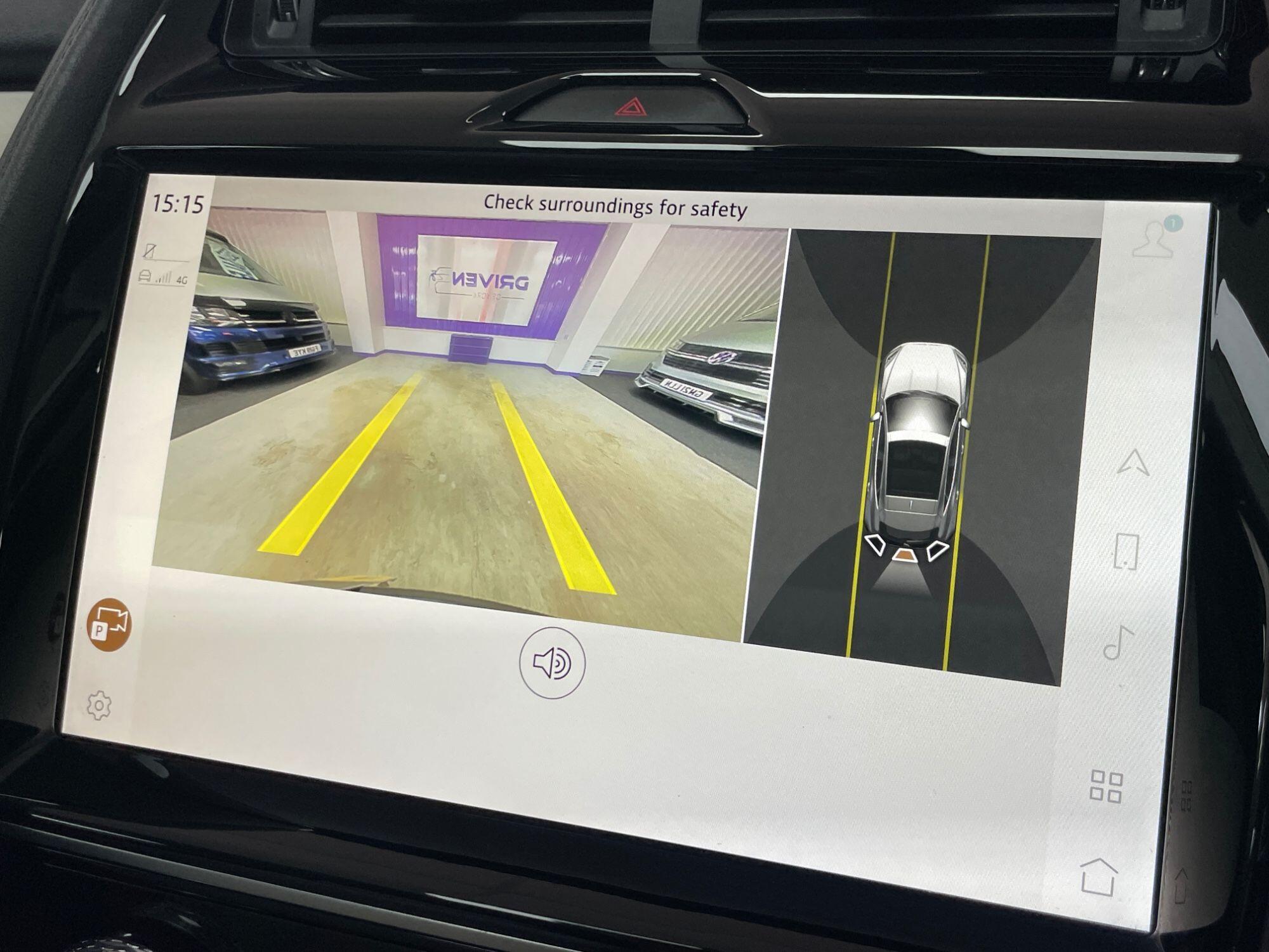 Jaguar E-Pace - Image 40