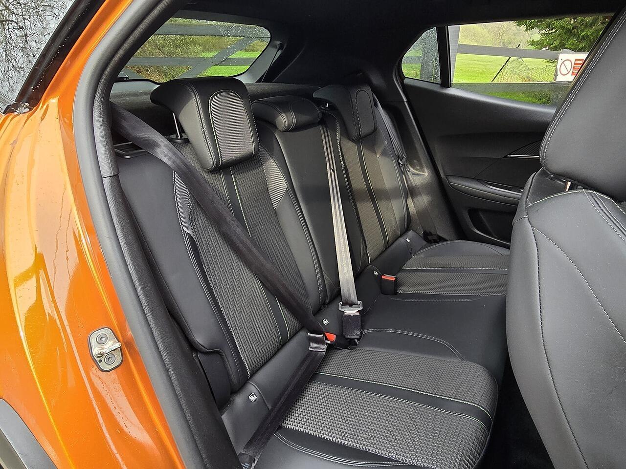 Peugeot 2008 - Image 9