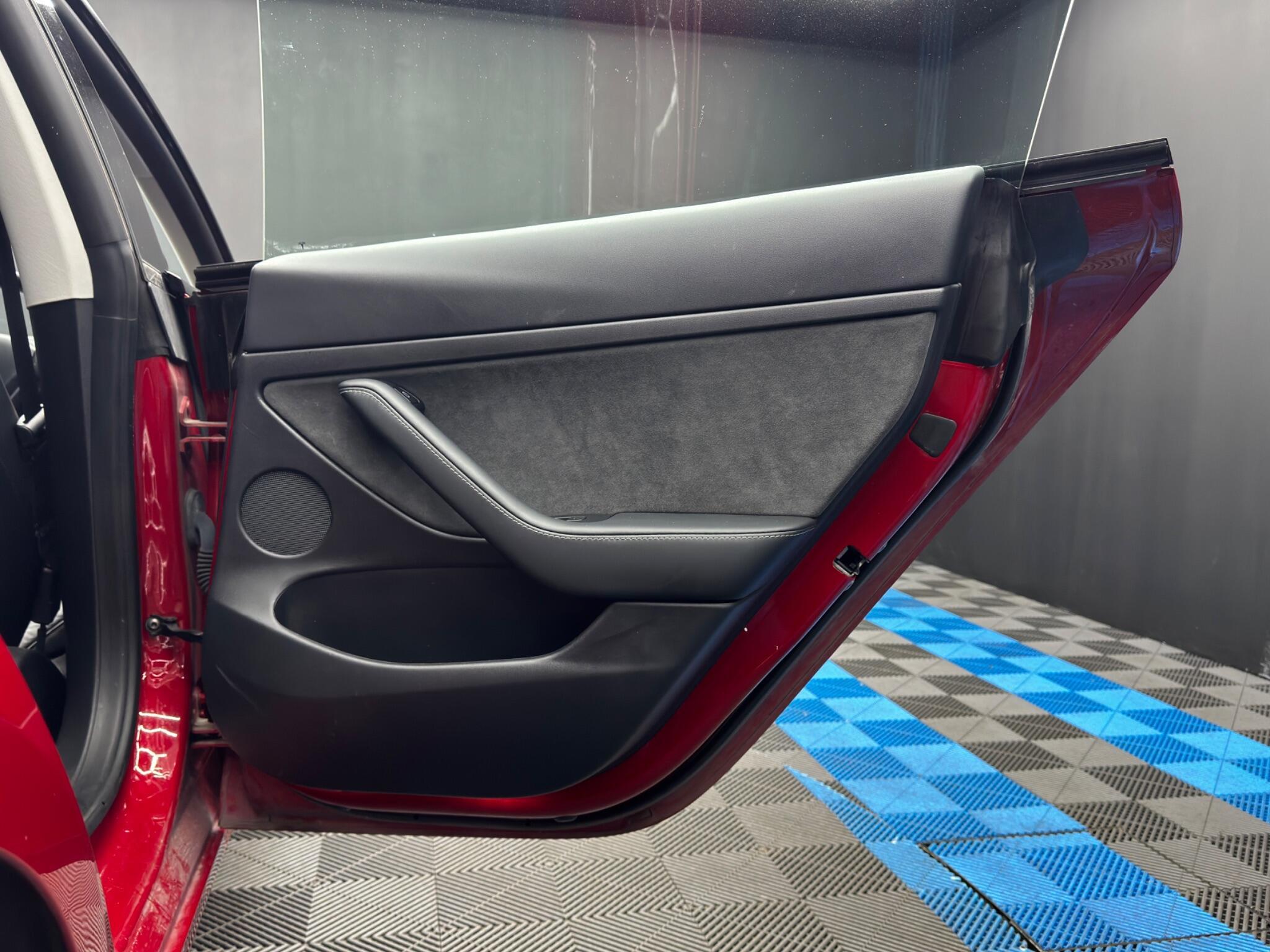 Tesla Model 3 - Image 49