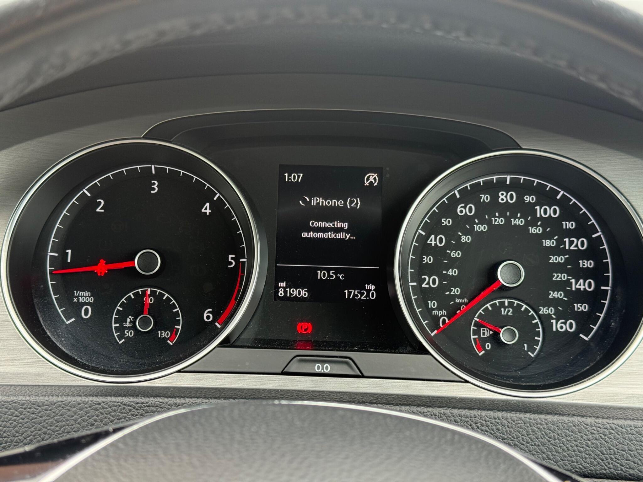 Volkswagen Golf - Image 14