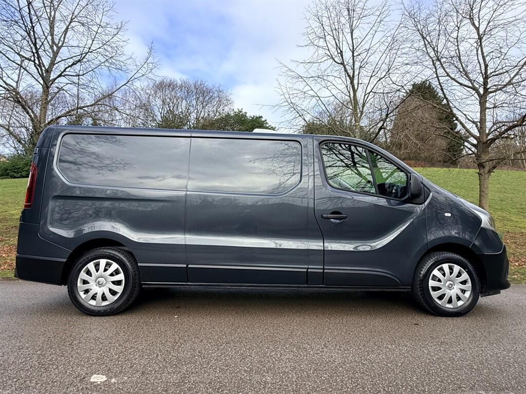Renault Trafic - Image 3