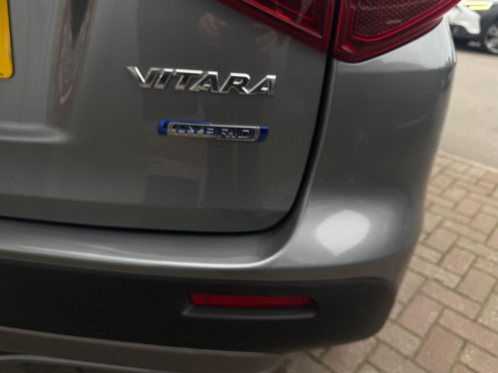 Suzuki Vitara - Image 9