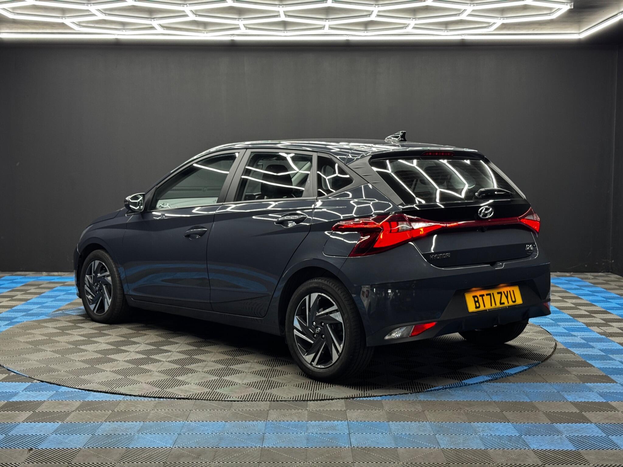 Hyundai i20 - Image 7