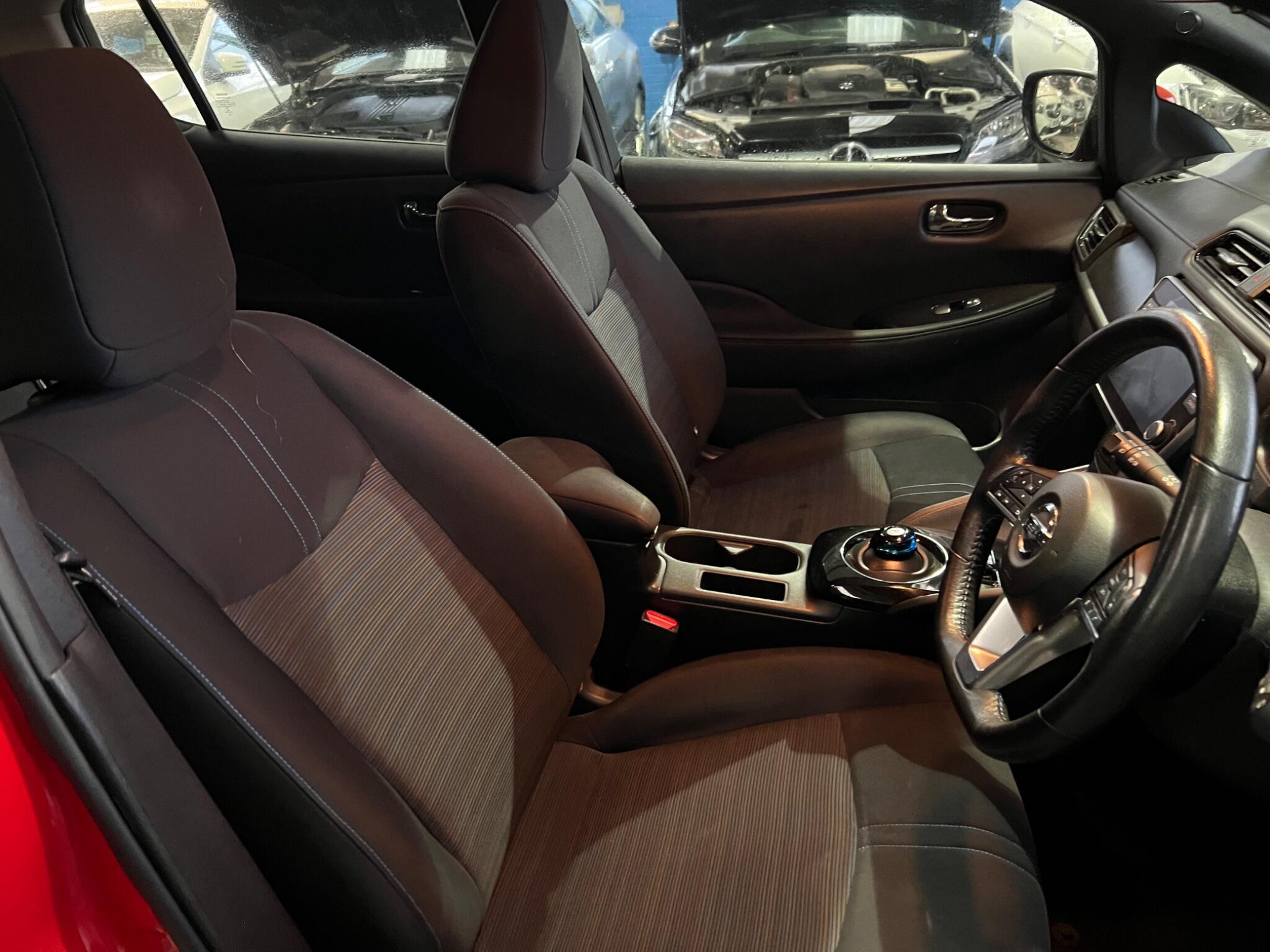 Nissan Leaf - Image 20