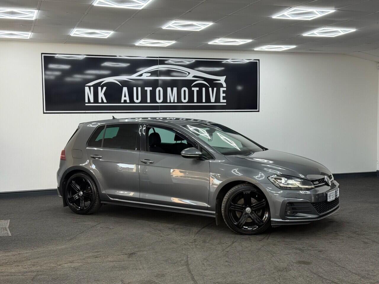 Volkswagen Golf - Image 2