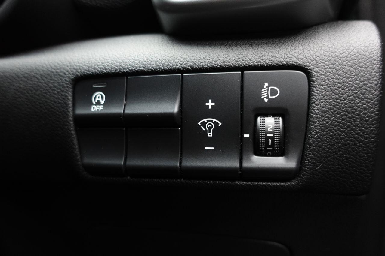 Kia Sportage - Image 39