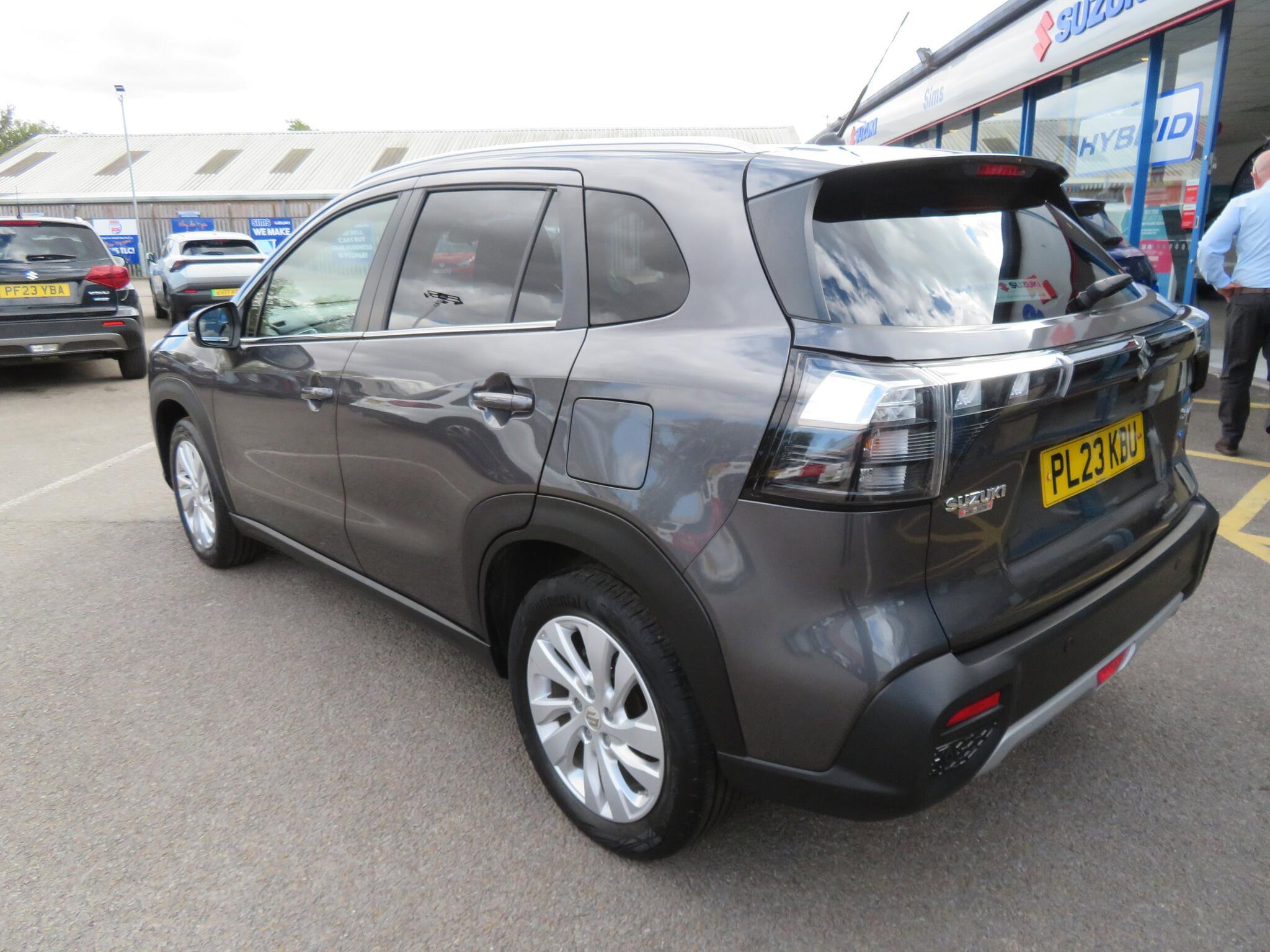 Suzuki S-Cross - Image 7