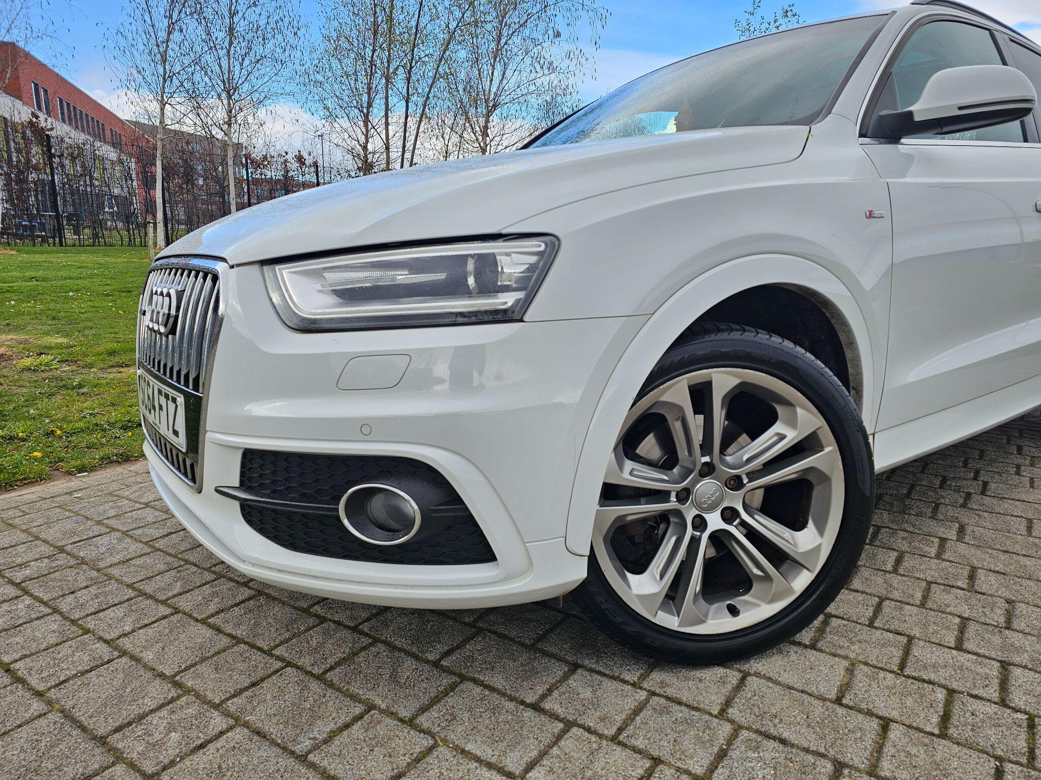 Audi Q3 - Image 36