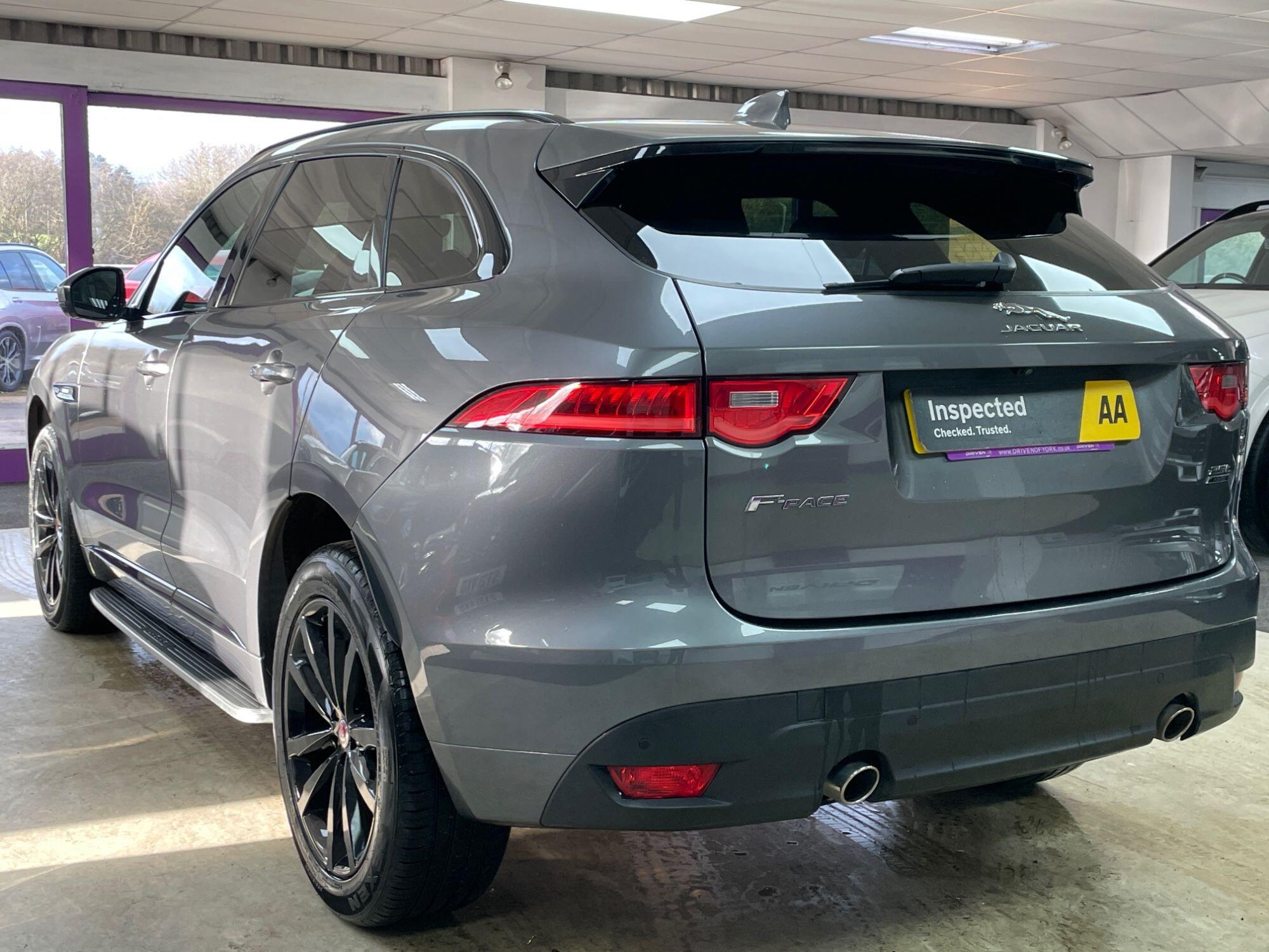 Jaguar F-Pace - Image 10