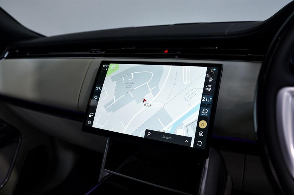 Land Rover Range Rover - Image 29