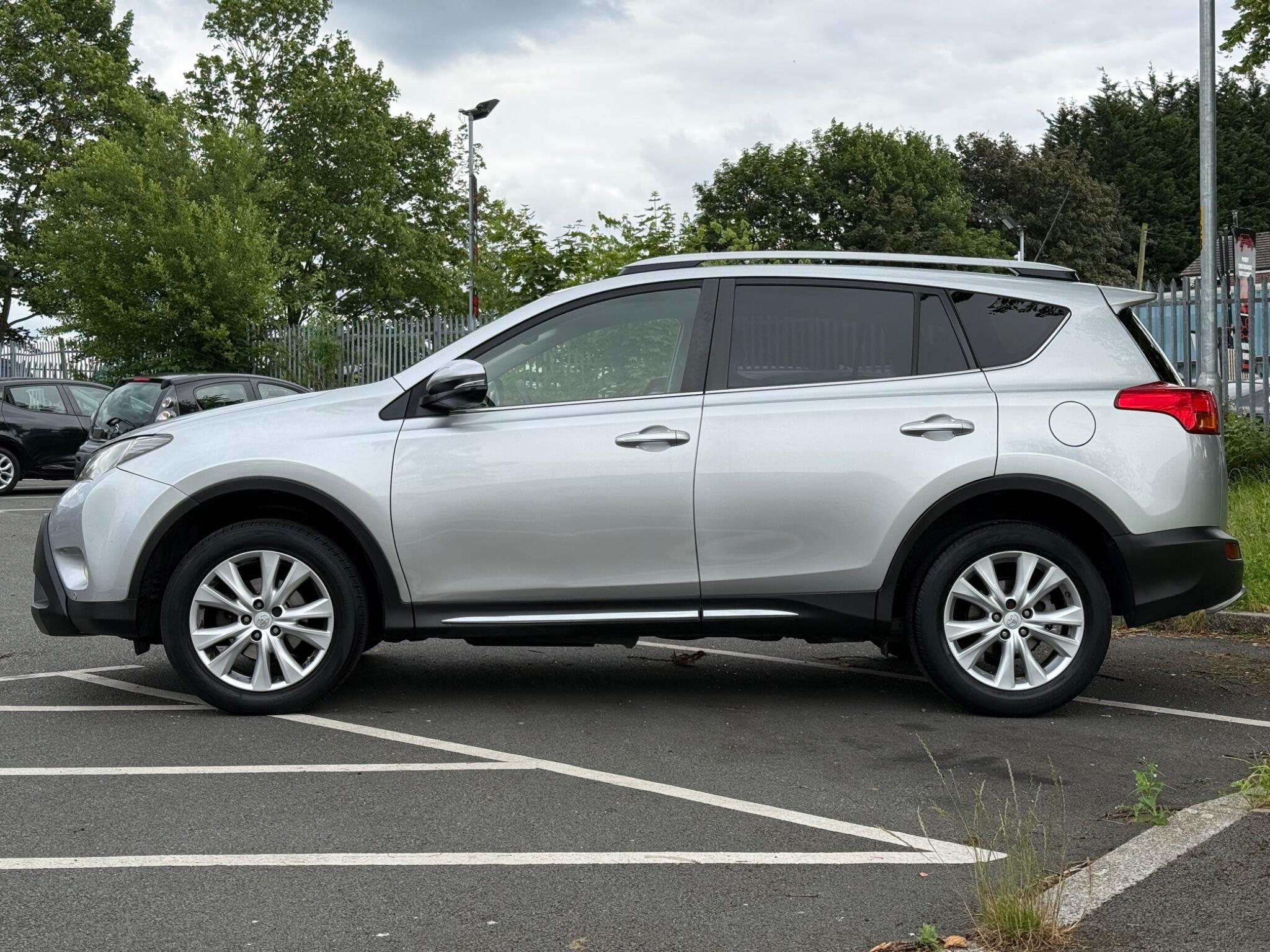 Toyota RAV4 - Image 7