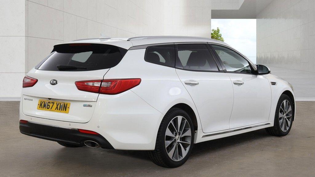 Kia Optima - Image 7