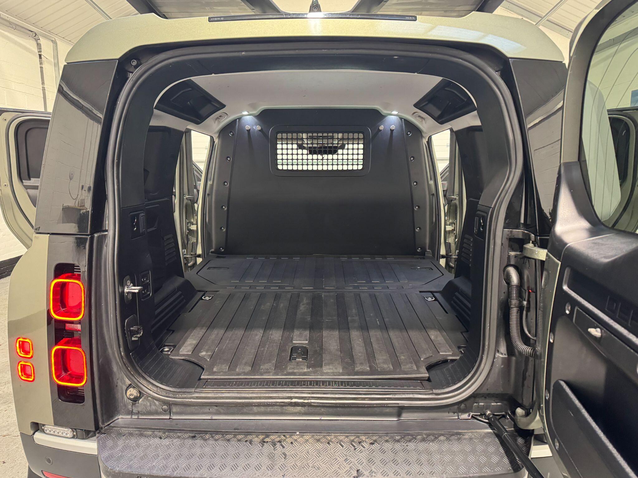 Land Rover Defender 110 - Image 57