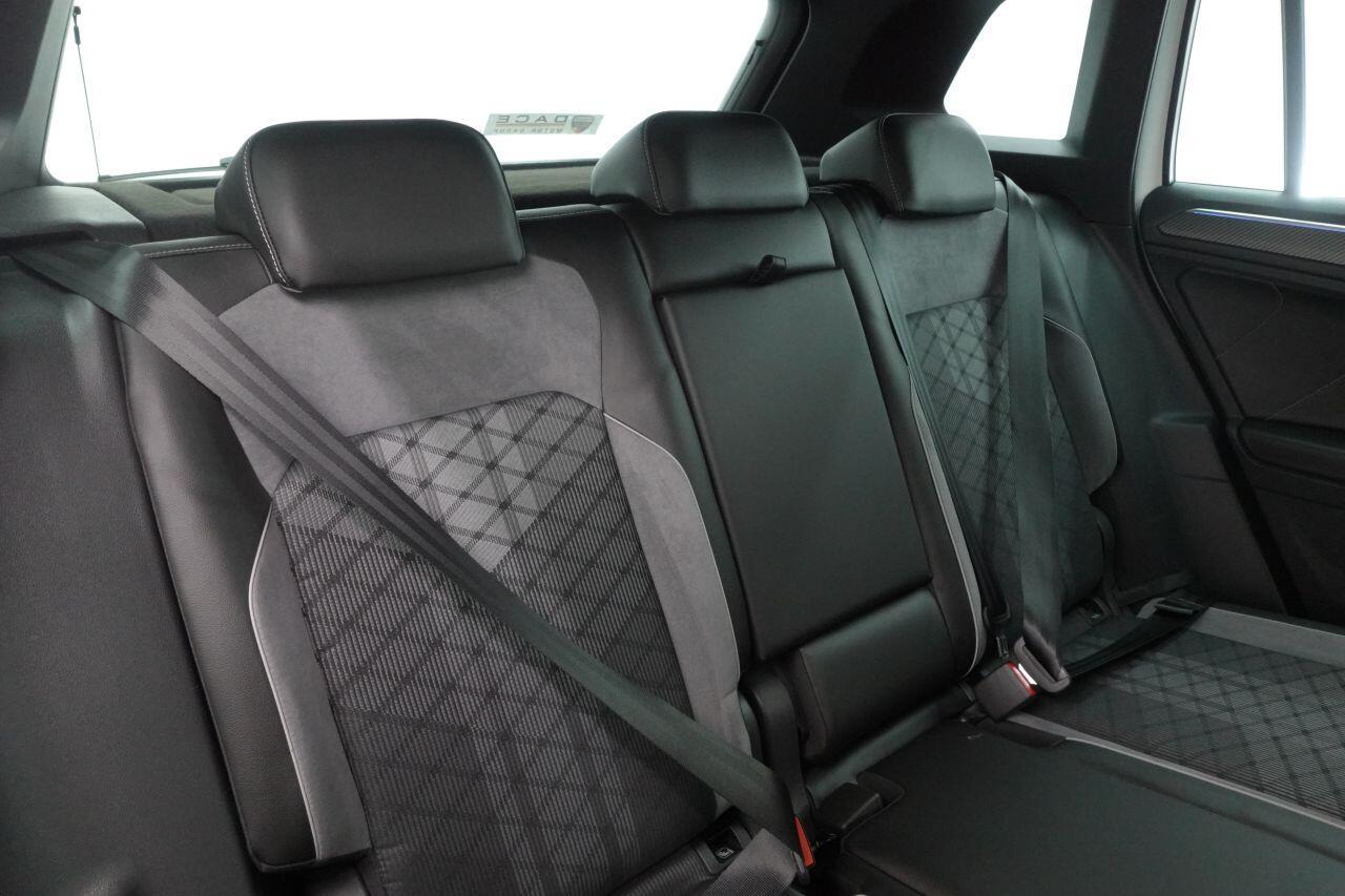 Volkswagen Tiguan - Image 16