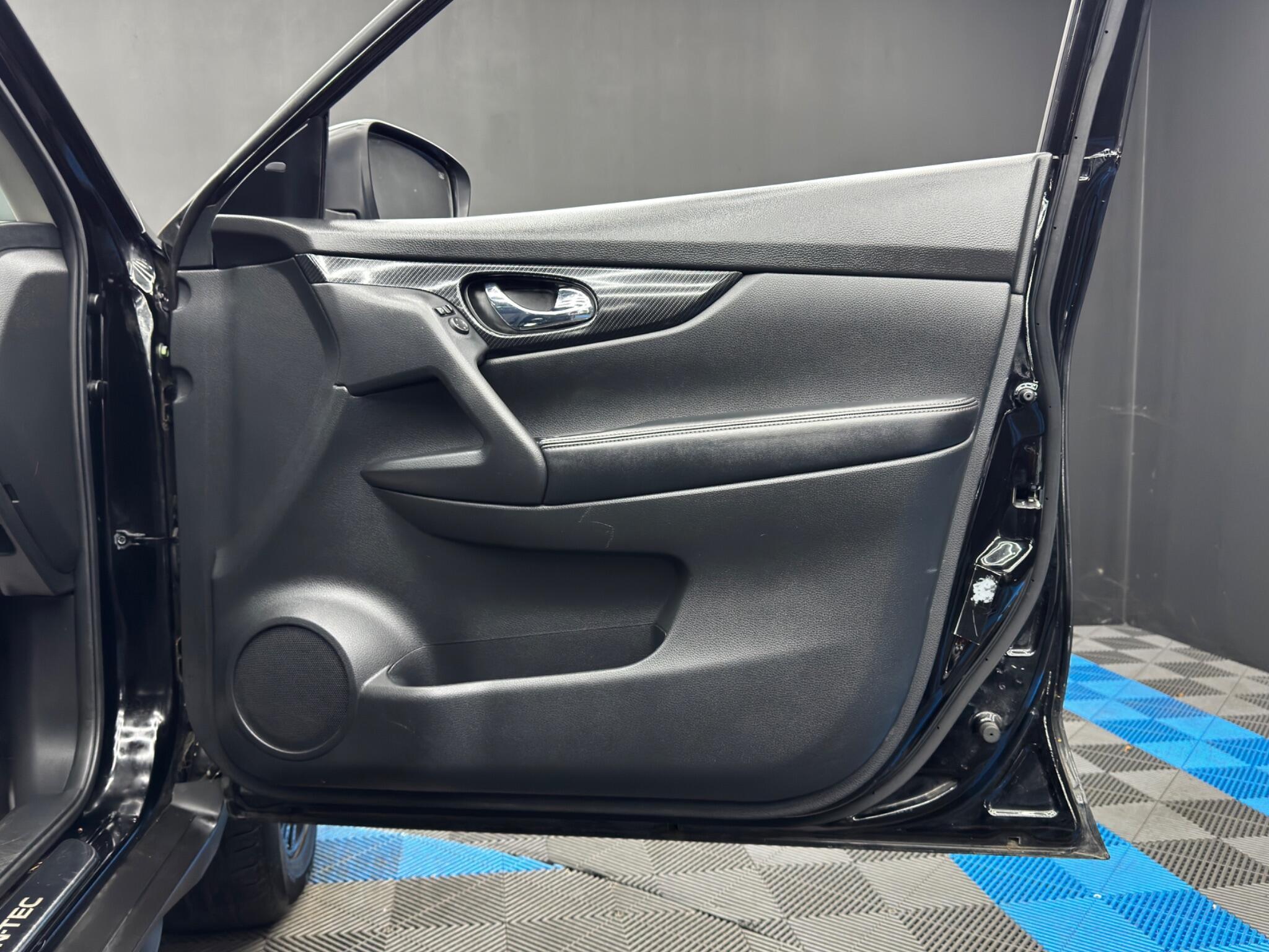 Nissan X-Trail - Image 36