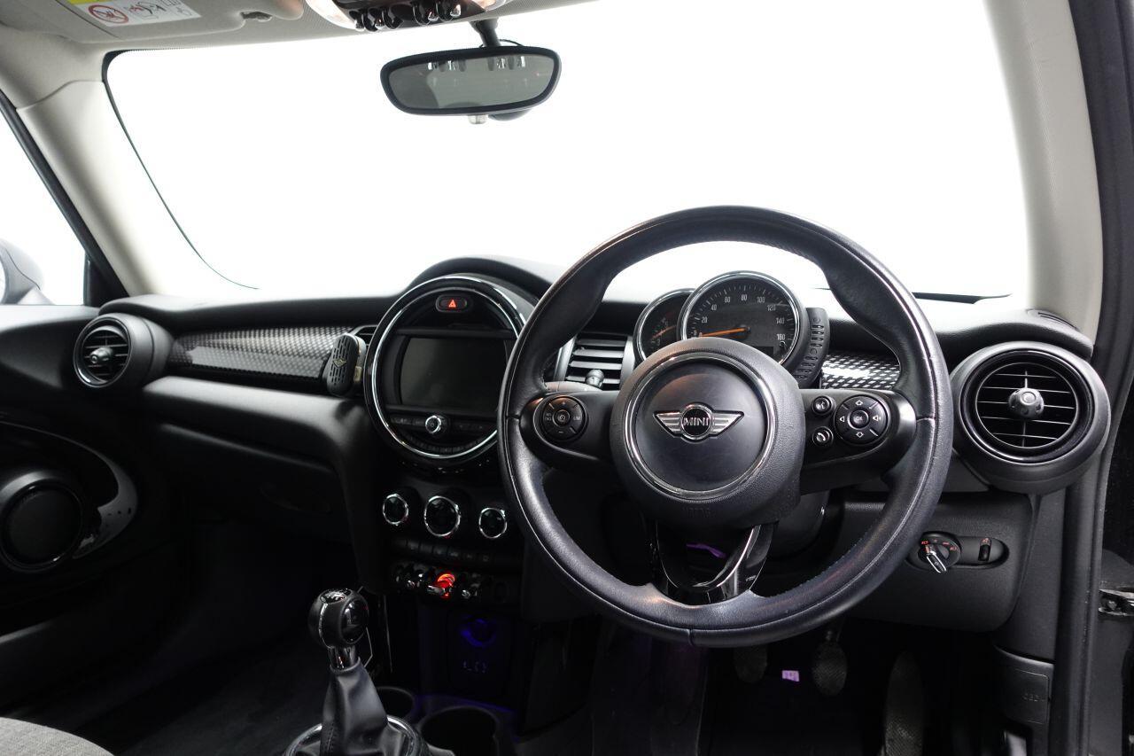 MINI Hatch - Image 15