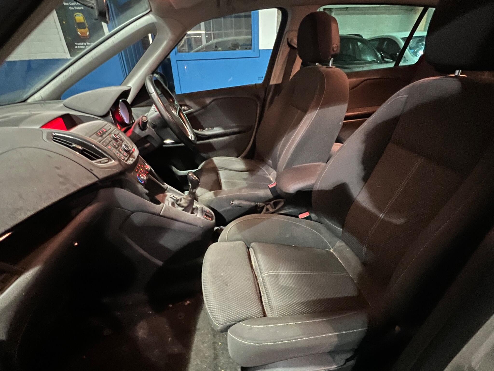 Vauxhall Zafira Tourer - Image 26