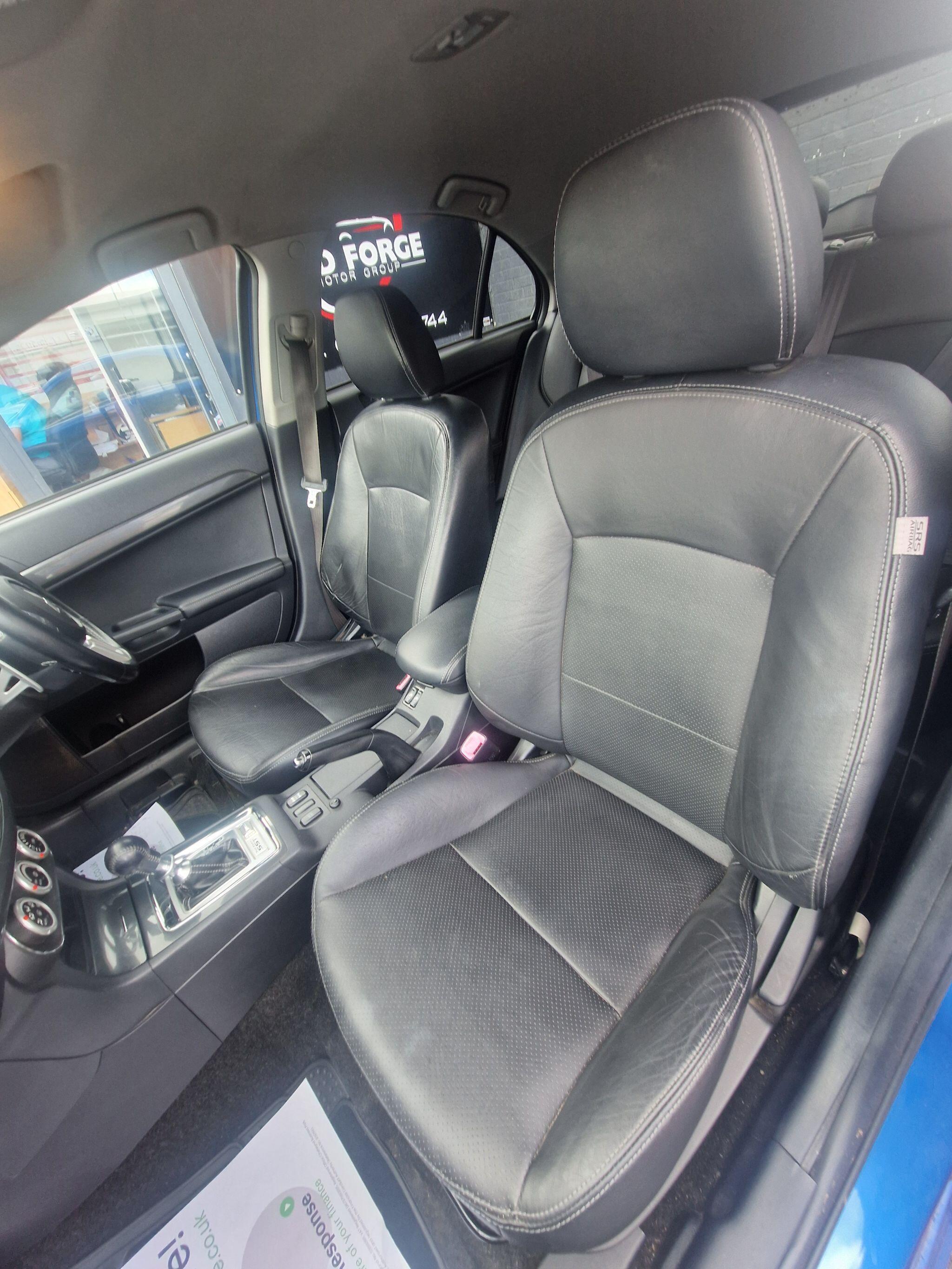 Mitsubishi Lancer - Image 32