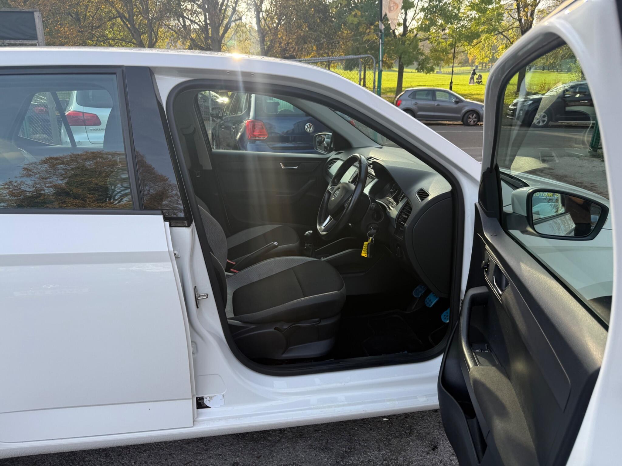 Skoda Fabia - Image 17