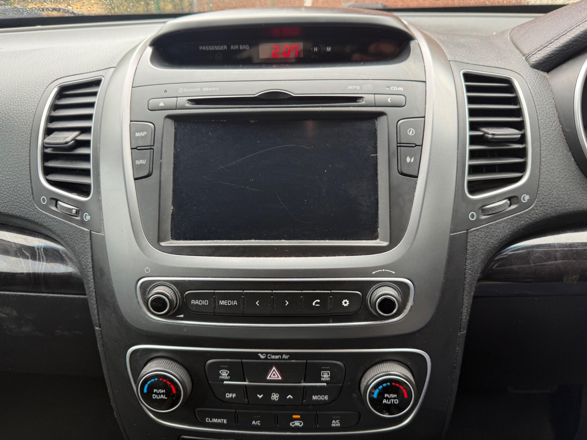 Kia Sorento - Image 14