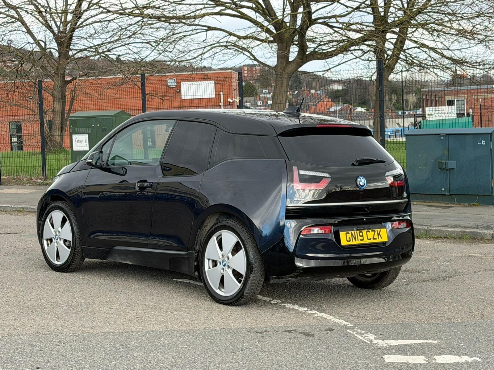 BMW i3 - Image 11