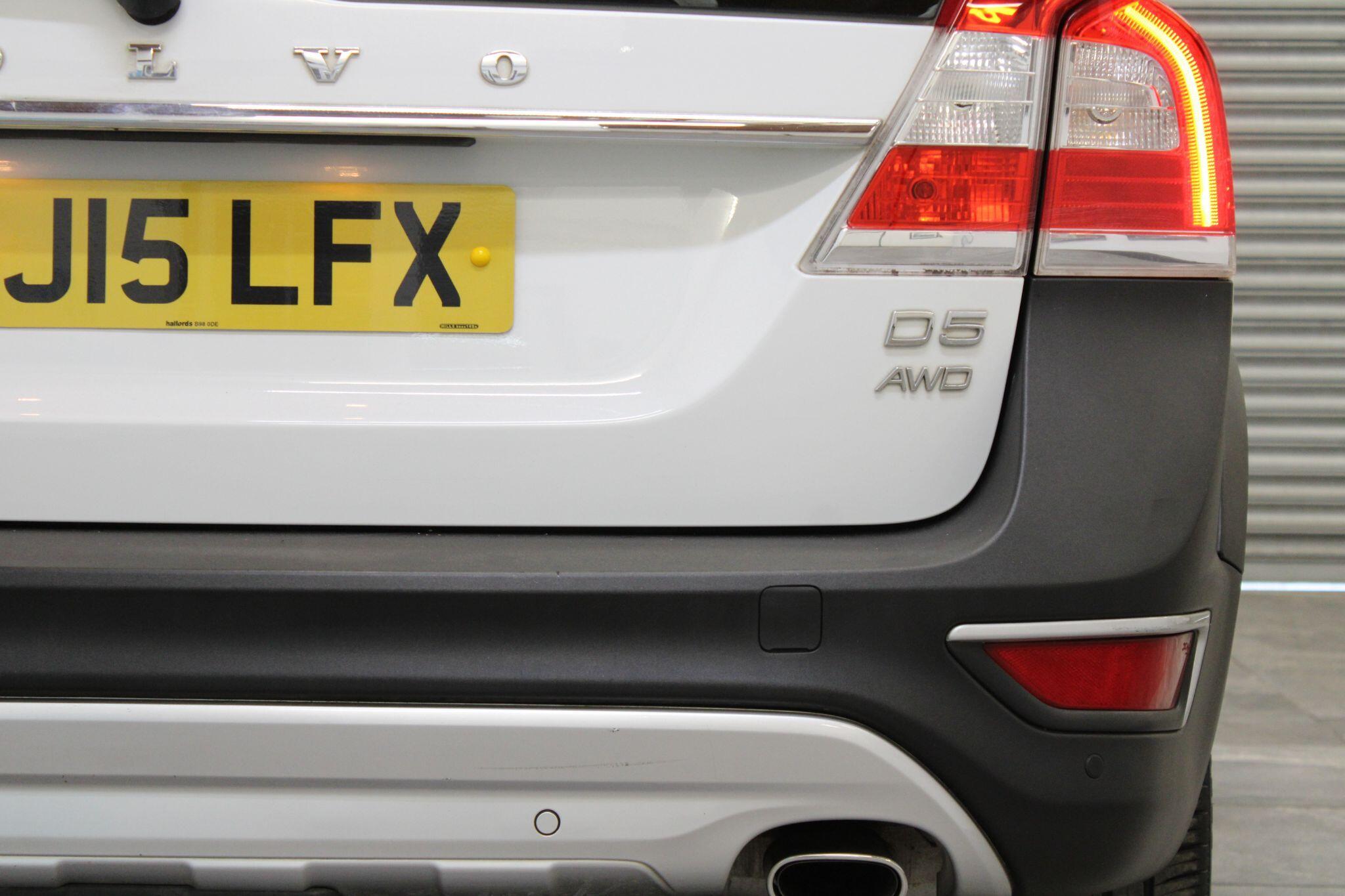 Volvo XC70 - Image 15