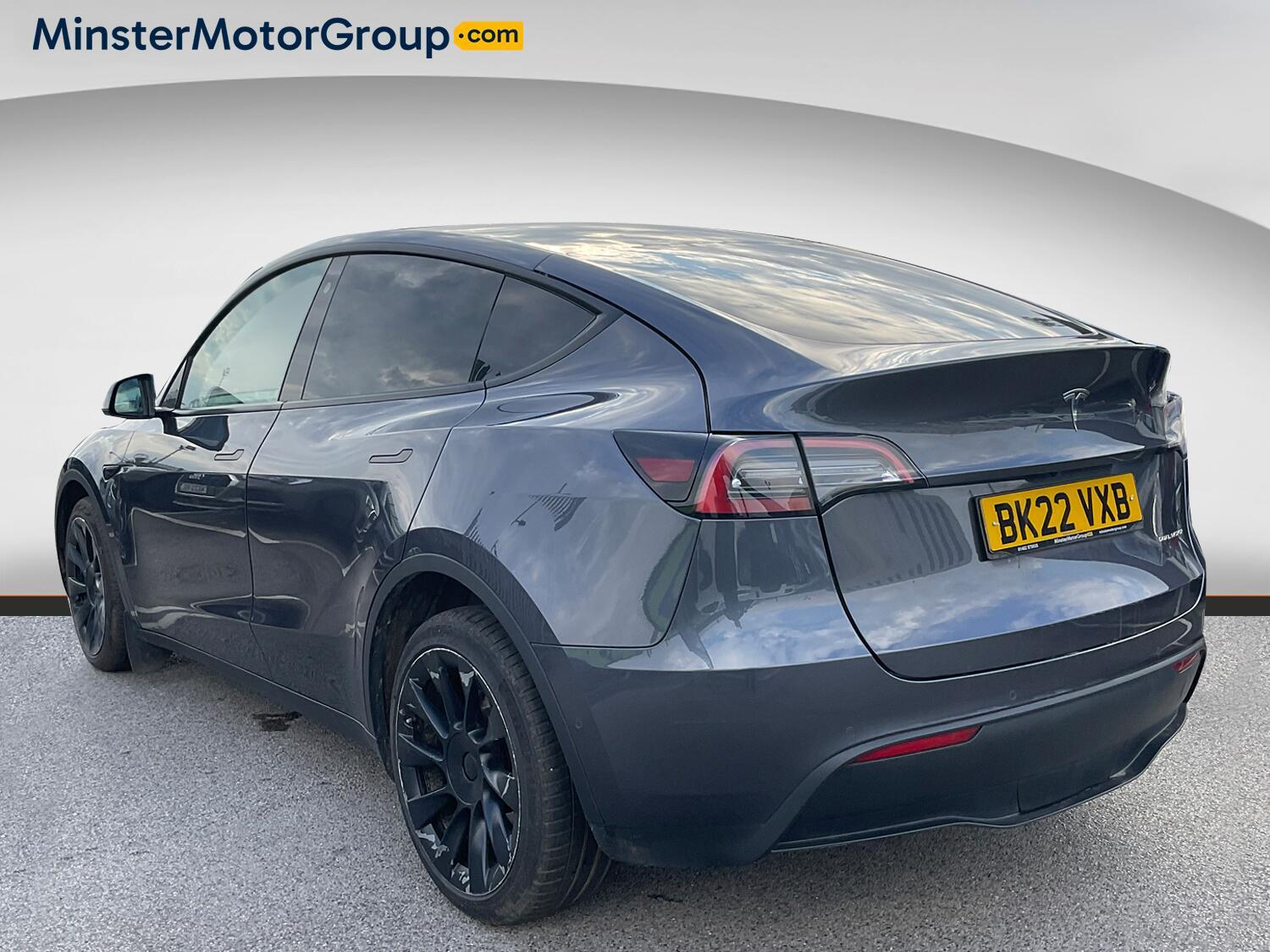 Tesla Model 3 - Image 4