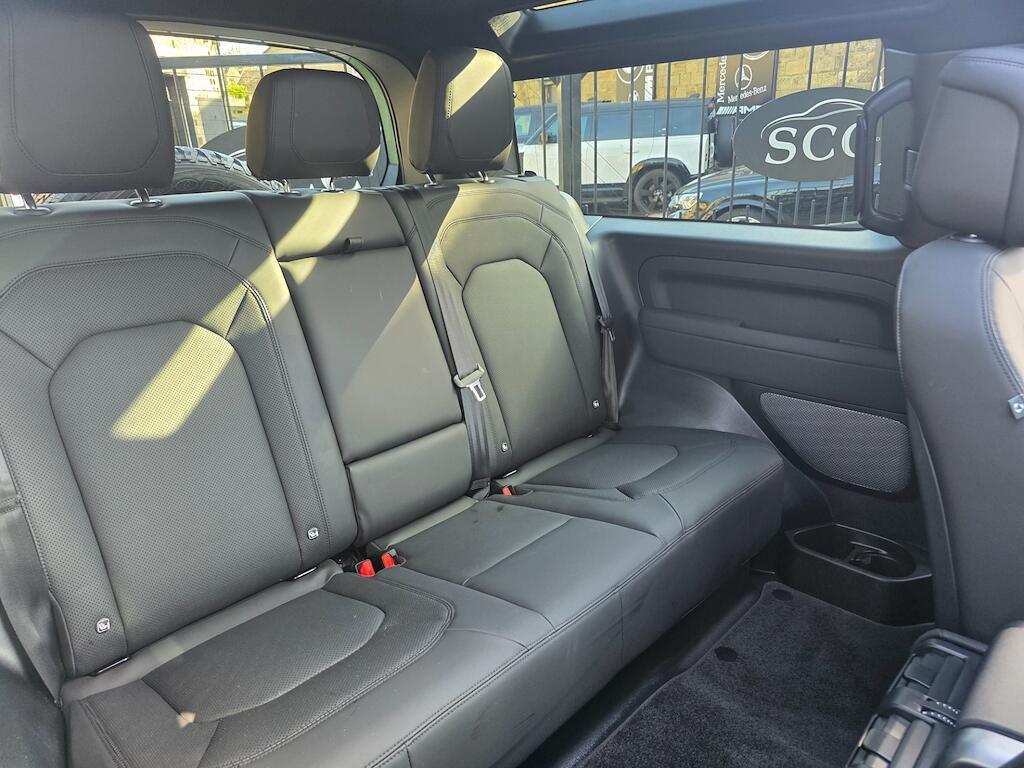 Land Rover Defender 90 - Image 31