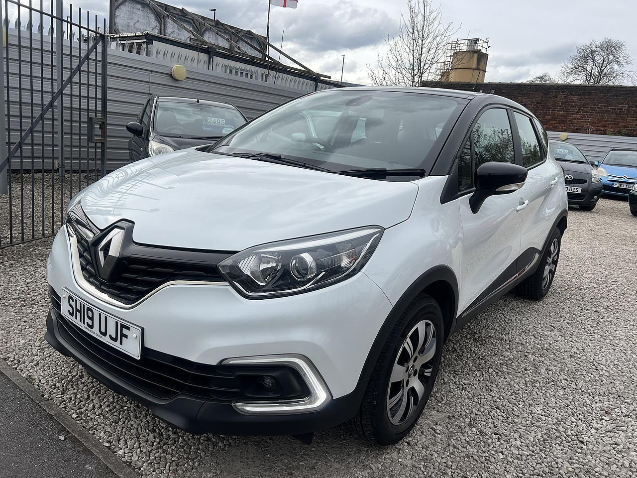 Renault Captur - Image 3