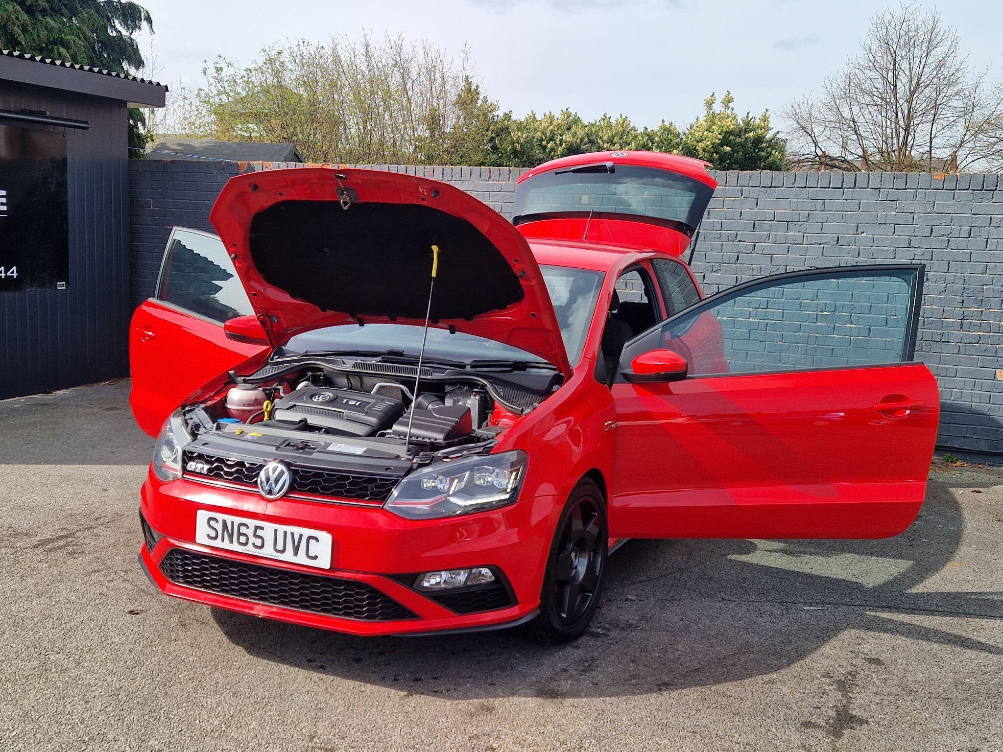 Volkswagen Polo - Image 14