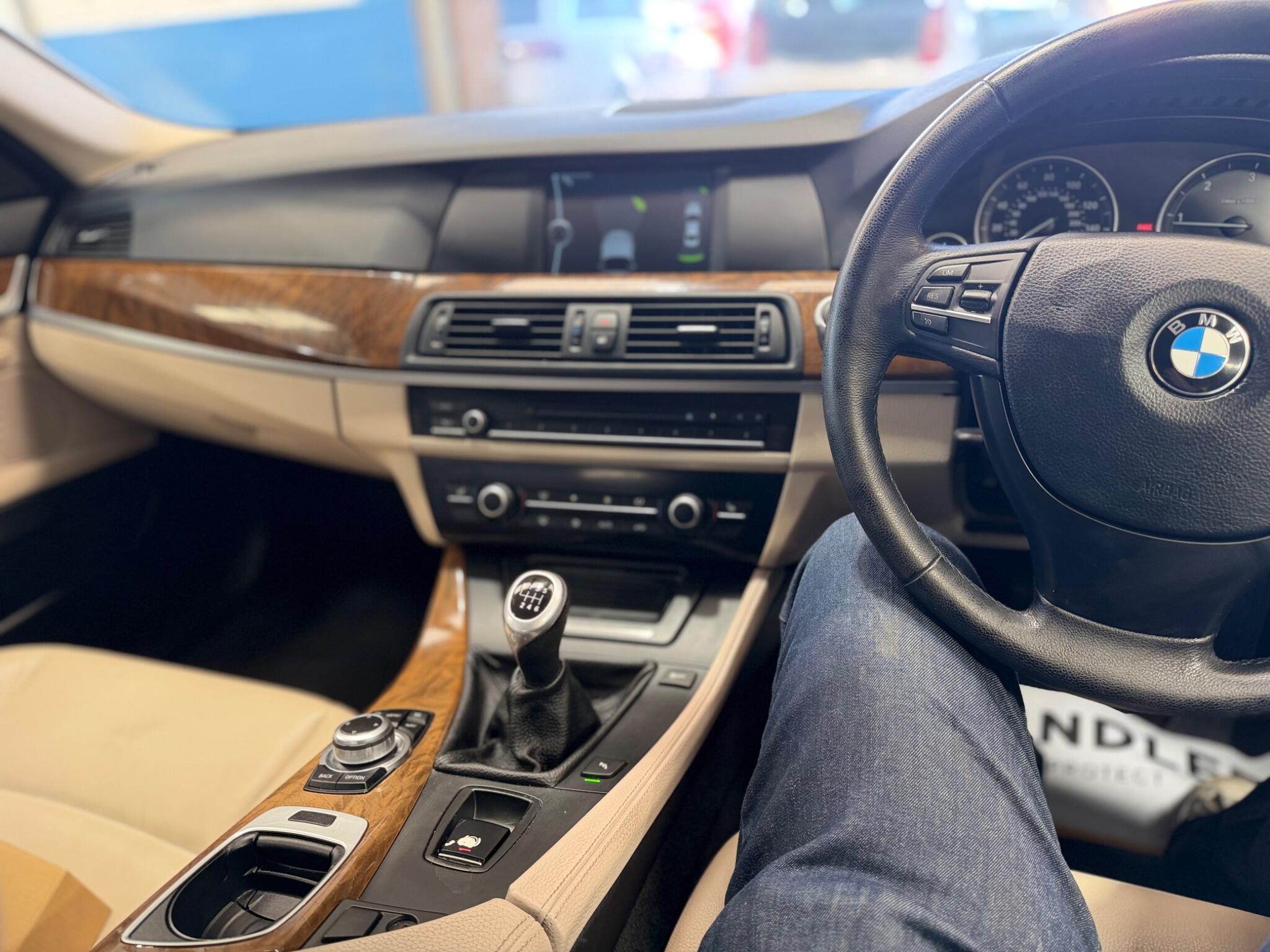 BMW 5 Series - Image 28