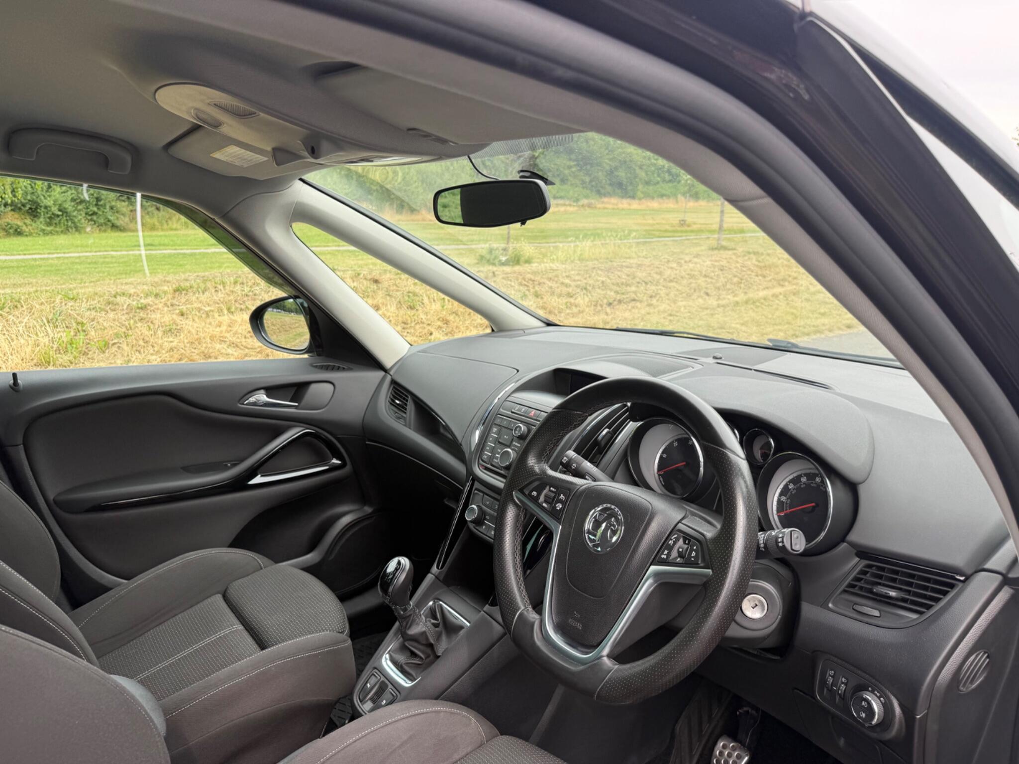 Vauxhall Zafira Tourer - Image 20