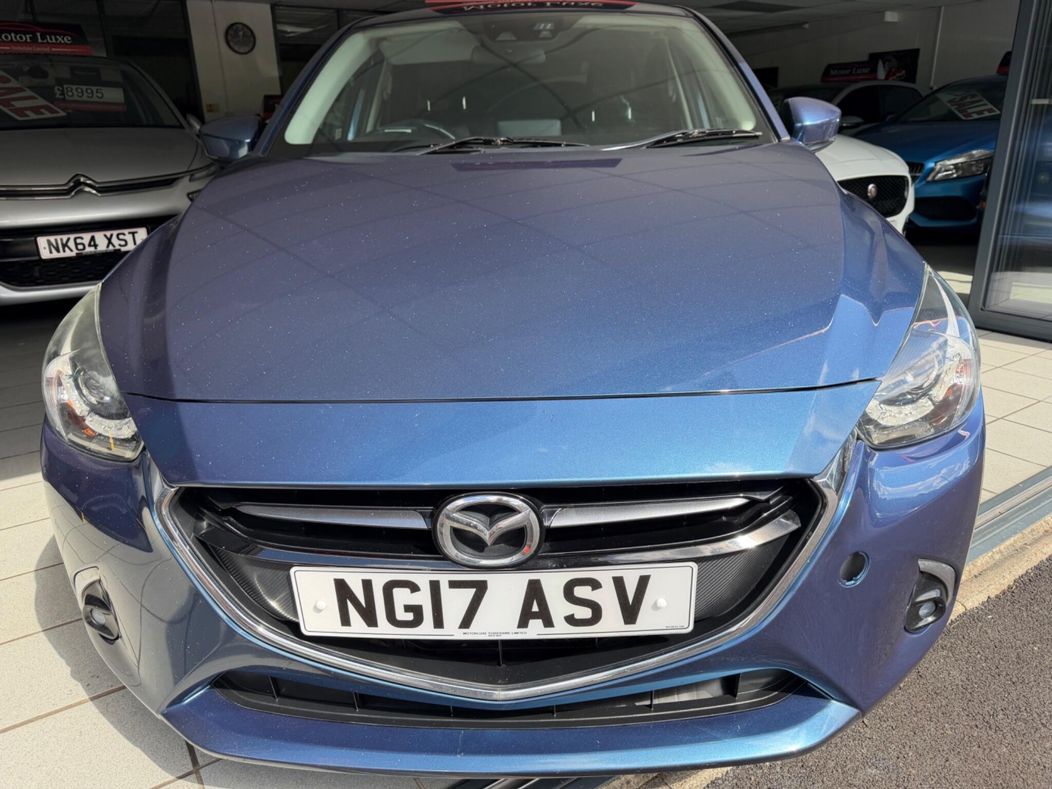 Mazda MAZDA2 - Image 2