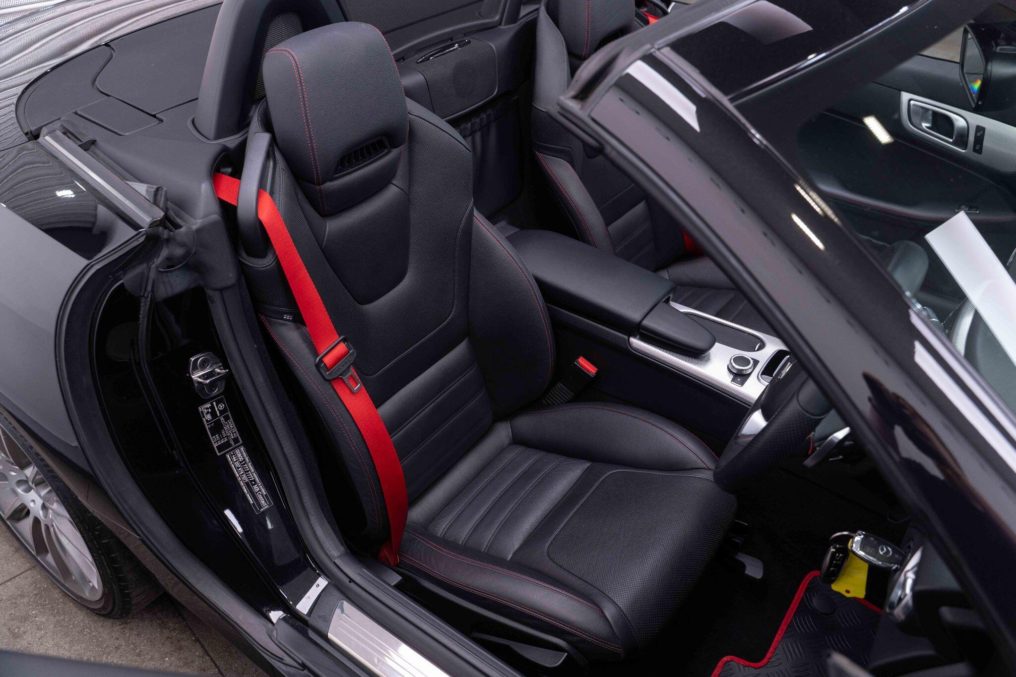 Mercedes SLC - Image 29
