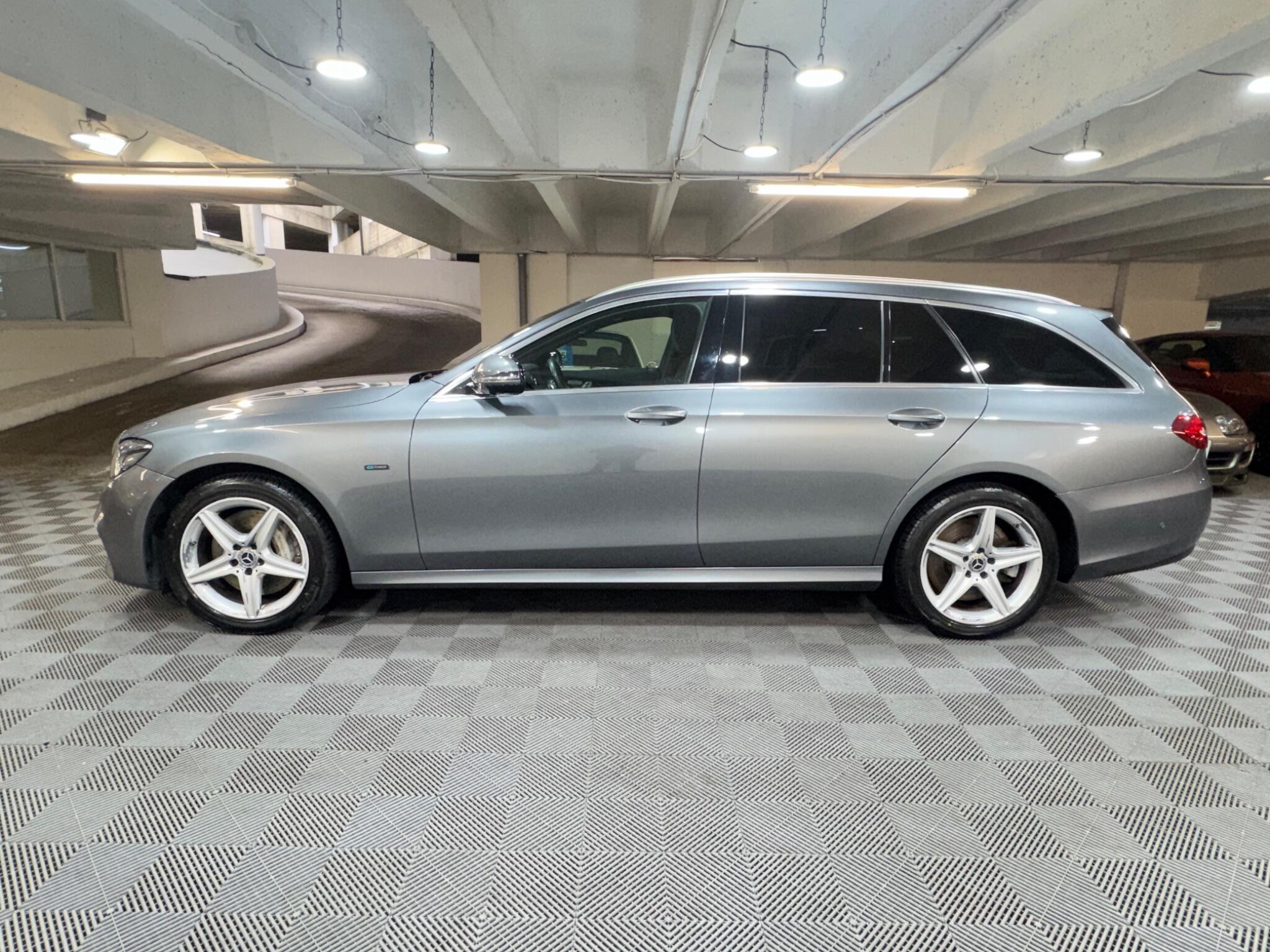 Mercedes E Class - Image 2